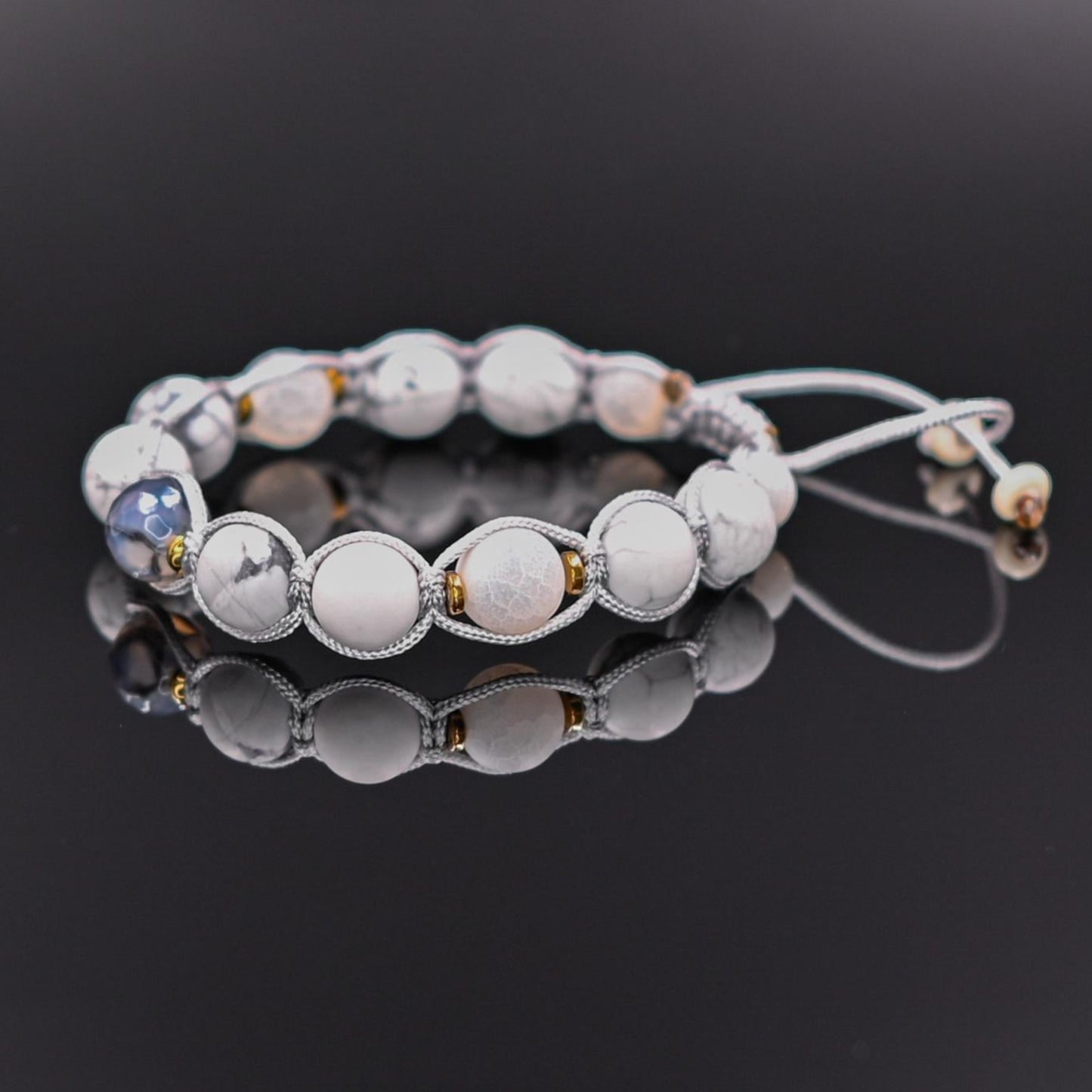 Men's Howlite Bracelet Beaded Bracelet Frost Agate Bracelet White Bracelet Gemstone Bracelet Men's Gift Macrame Bracelet Agate Bracelet - Shamballa Bracelet - Mantra Bracelet - Birthstone Bracelet - Gemstone Bracelet Men - Chakra Bracelet - Macrame Bracelet - Healing Bracelet - Valinde