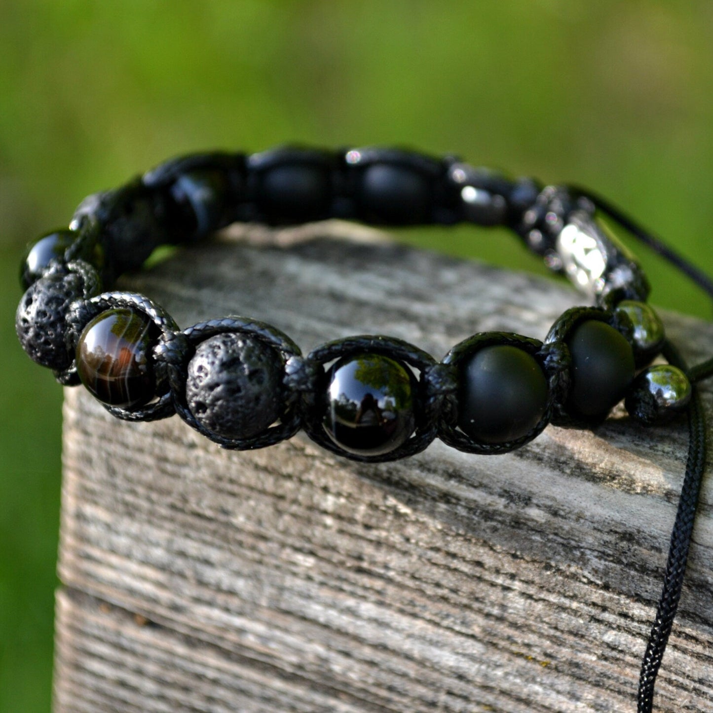 Men's Agate Bracelet Black Bracelet Onyx Beaded Bracelet Gift for Men Gemstone Bracelet Beaded Bracelet Lava Stone Bracelet Macrame - Shamballa Bracelet - Mantra Bracelet - Yoga Bracelet - Birthstone Bracelet - Gemstone Bracelet Men - Chakra Bracelet - Macrame Bracelet - Healing Bracelet - Gift for Father - Gift For Men - Valinde