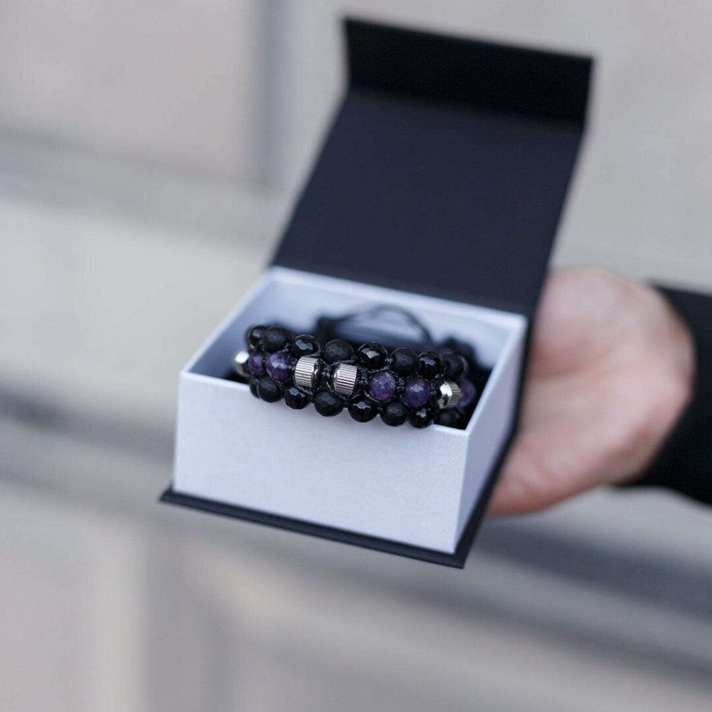 Amethyst Triple Bracelet - Men's Black Onyx Agate Macrame Adjustable Bracelet - Three Row Bracelet - Wide Crystal Bracelet - Gift for Men- Shamballa Bracelet - Birthstone Bracelet - Gemstone Bracelet Men - Chakra Bracelet - Macrame Bracelet - Healing Bracelet - Valinde