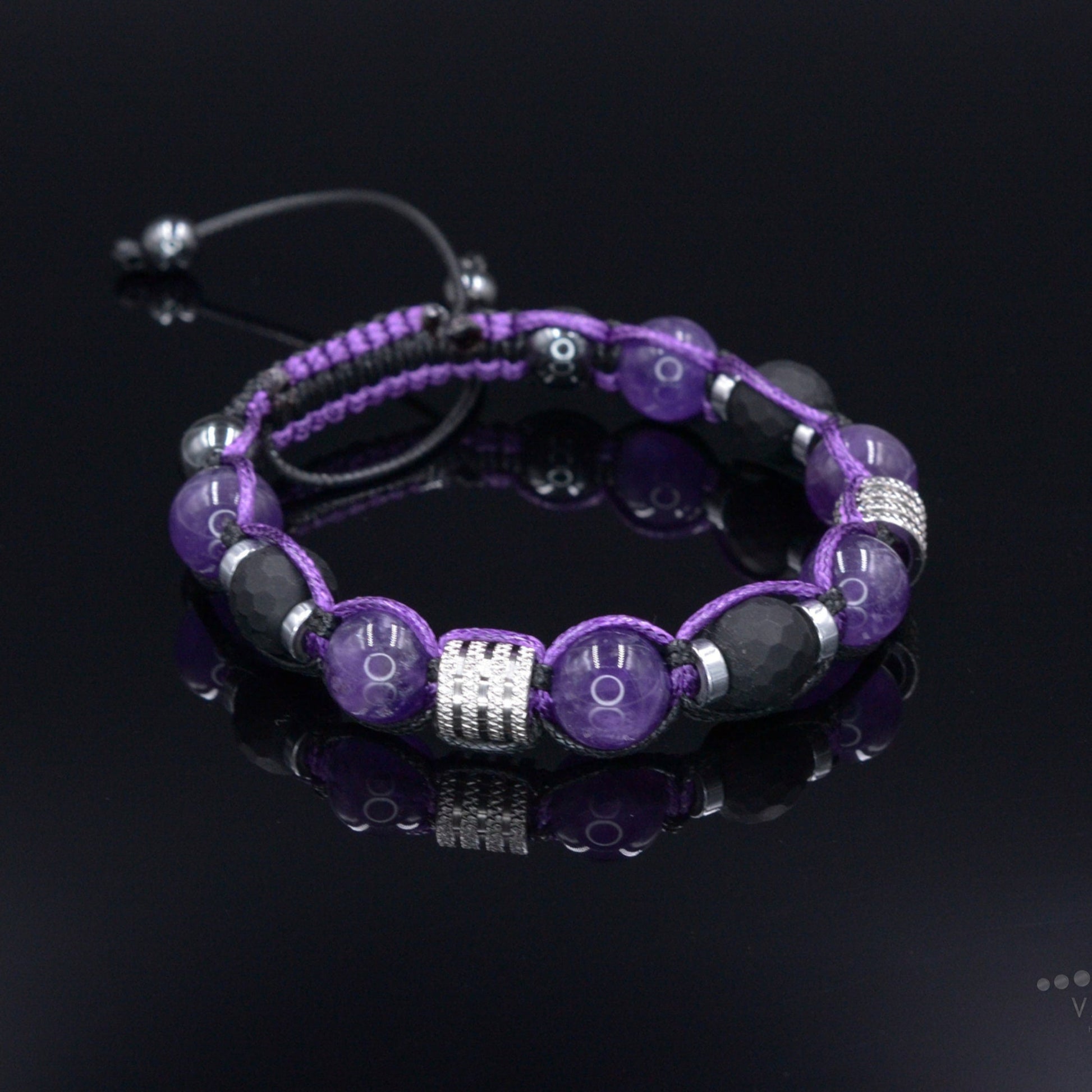 Men's Amethyst and Black Onyx Beaded Bracelet - Gift for Men - Adjustable Crystal Bracelet - Father's Day Gift - Macrame Braided Bracelet - Shamballa Bracelet - Birthstone Bracelet - Gemstone Bracelet Men - Chakra Bracelet - Macrame Bracelet - Healing Bracelet - Valinde - Shamballa Bracelet - Birthstone Bracelet - Gemstone Bracelet Men - Chakra Bracelet - Macrame Bracelet - Healing Bracelet - Valinde