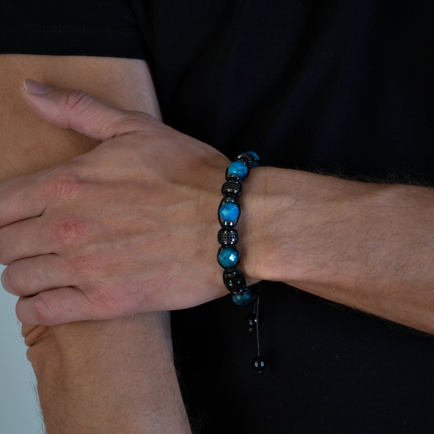 Men's blue apatite crystal bracelet - Zirconia bead bracelet - Gift for men - Adjustable macramé bracelet - Father's Day gift - Shamballa Bracelet - Mantra Bracelet - Birthstone Bracelet - Gemstone Bracelet Men - Chakra Bracelet - Macrame Bracelet - Healing Bracelet - Valinde