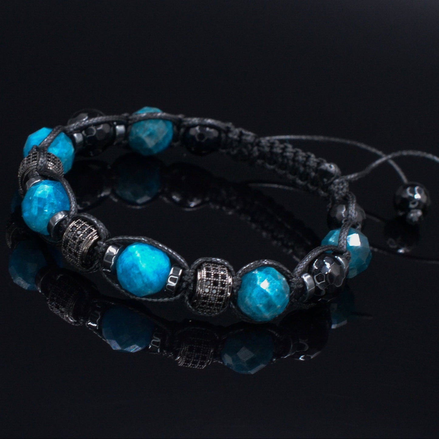 Men's blue apatite crystal bracelet - Zirconia bead bracelet - Gift for men - Adjustable macramé bracelet - Father's Day gift - Shamballa Bracelet - Mantra Bracelet - Birthstone Bracelet - Gemstone Bracelet Men - Chakra Bracelet - Macrame Bracelet - Healing Bracelet - Valinde