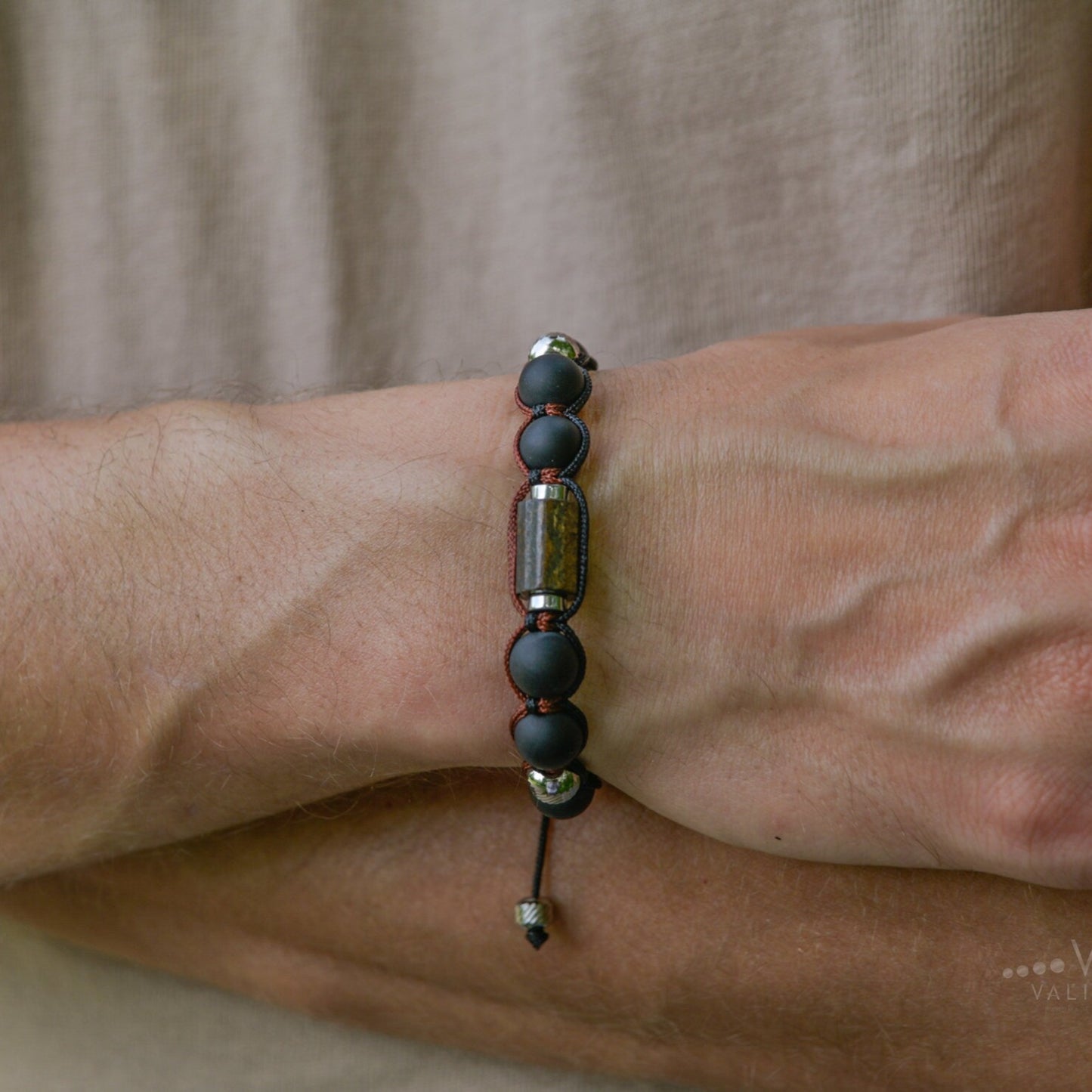Black Onyx Bracelet Men, Men's Bronzite Bead Bracelet, Steel Braided Bracelet, Adjustable Gemstone Bracelet, Gift for Men, Stone Bracelet - Shamballa Bracelet - Mantra Bracelet - Birthstone Bracelet - Gemstone Bracelet Men - Chakra Bracelet - Macrame Bracelet - Healing Bracelet - Valinde
