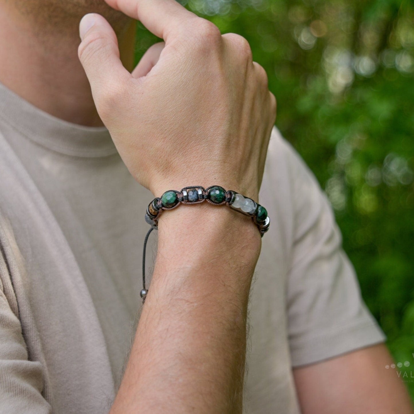 Emerald Moonstone Adjustable Bracelet, Men's Labradorite Crystal Beaded Bracelet, Gift for Men, Jasper Bracelet, Gemstone Braided Bracelet - Shamballa Bracelet - Birthstone Bracelet - Gemstone Bracelet Men - Chakra Bracelet - Macrame Bracelet - Healing Bracelet - Valinde