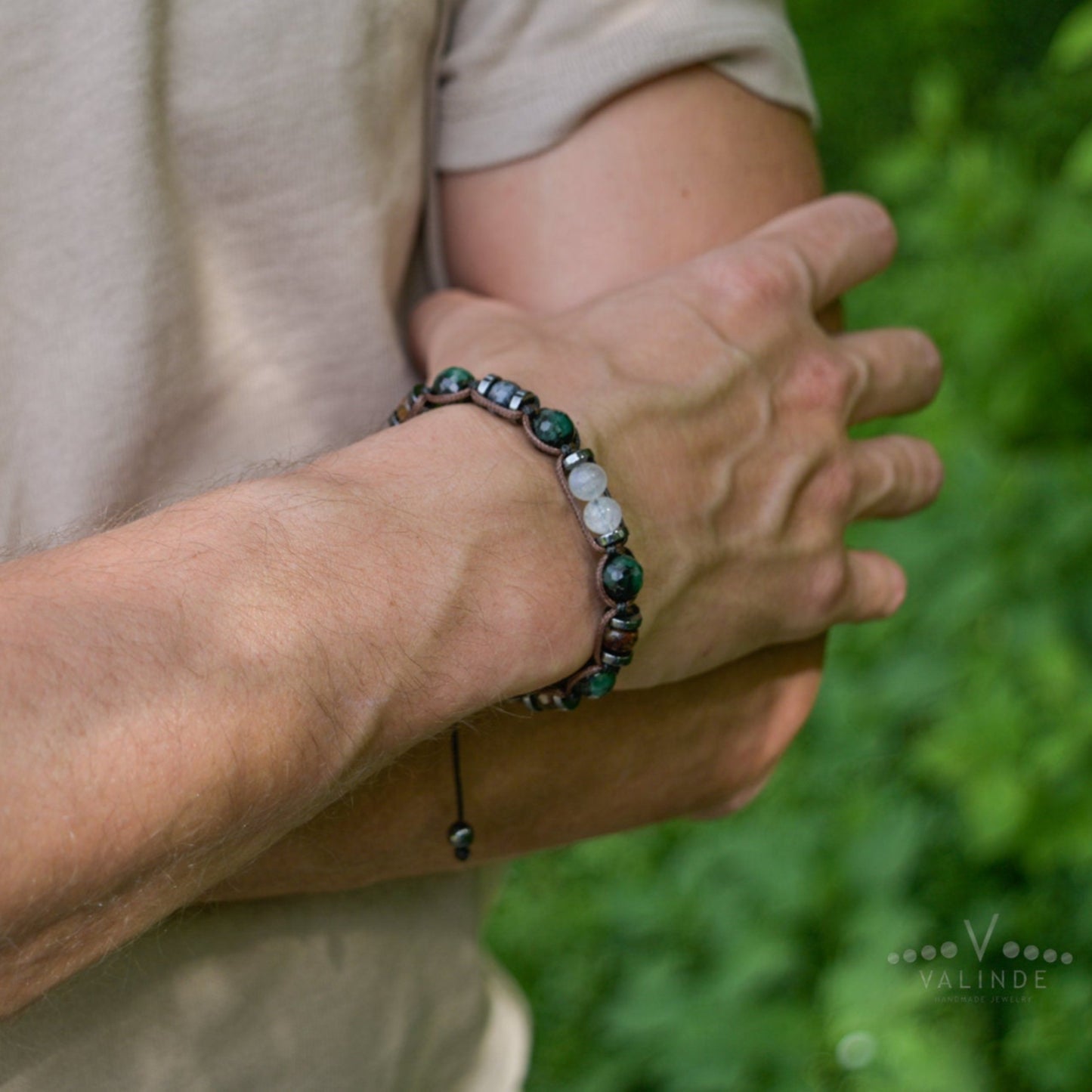 Emerald Moonstone Adjustable Bracelet, Men's Labradorite Crystal Beaded Bracelet, Gift for Men, Jasper Bracelet, Gemstone Braided Bracelet - Shamballa Bracelet - Birthstone Bracelet - Gemstone Bracelet Men - Chakra Bracelet - Macrame Bracelet - Healing Bracelet - Valinde