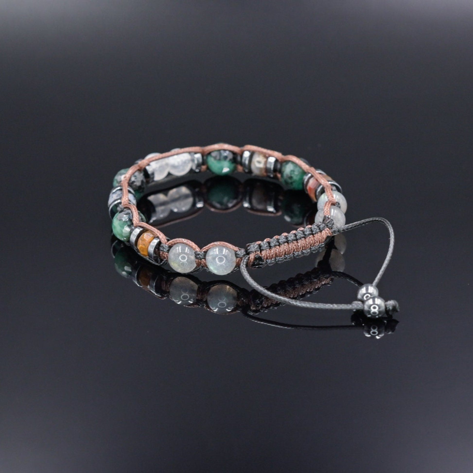 Emerald Moonstone Adjustable Bracelet, Men's Labradorite Crystal Beaded Bracelet, Gift for Men, Jasper Bracelet, Gemstone Braided Bracelet  - Shamballa Bracelet - Birthstone Bracelet - Gemstone Bracelet Men - Chakra Bracelet - Macrame Bracelet - Healing Bracelet - Valinde