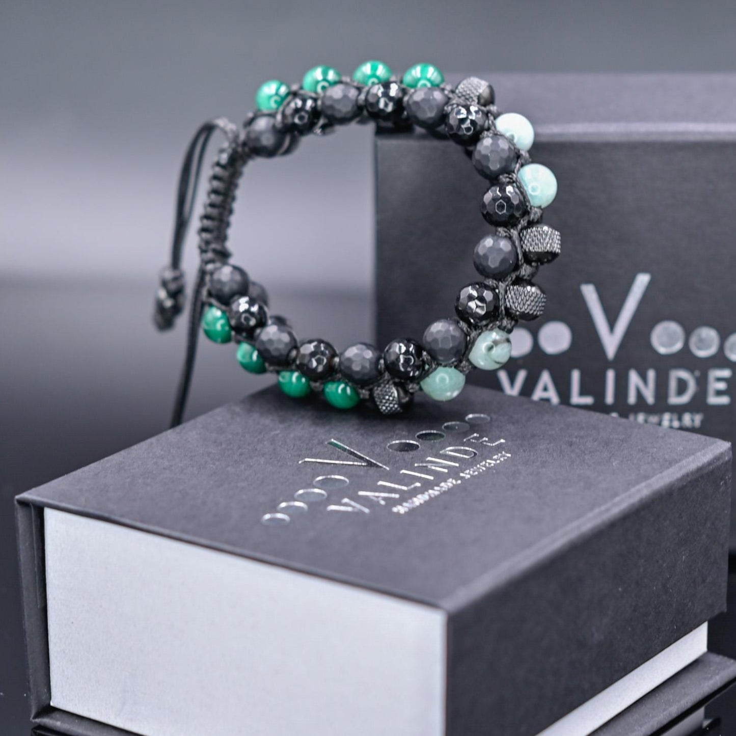Men's Emerald Bracelet, Emerald Citrine Onyx Braided Bracelet, Adjustable Triple Bracelet, Gift for Men, Macrame Three Row Bracelet for Men - Shamballa Bracelet - Birthstone Bracelet - Gemstone Bracelet Men - Chakra Bracelet - Macrame Bracelet - Healing Bracelet - Valinde