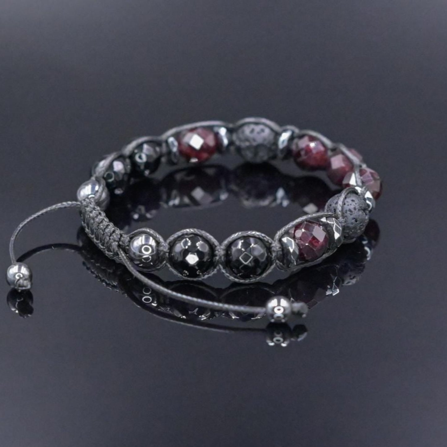 Men's Garnet Beaded Brcaelet - Black Agate & Lava Stone Bracelet - Adjustable Crystal Bracelet - Gift for Men - Macrame Bracelet for Men - Shamballa Bracelet - Birthstone Bracelet - Gemstone Bracelet Men - Chakra Bracelet - Macrame Bracelet - Healing Bracelet - Valinde