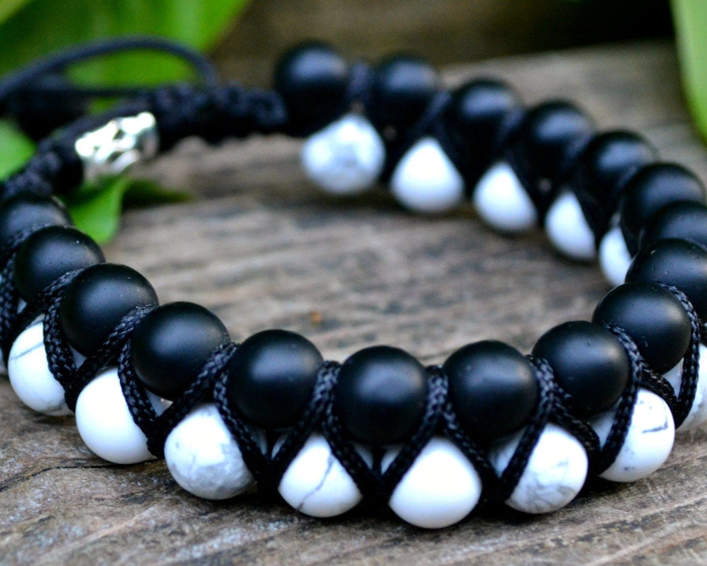 White Howlite & Onyx Bracelet, Men's Double Row Bracelet, Gemstone Bracelet, Beaded Bracelet, Gift for Men,Macrame Bracelet For Men - Shamballa Bracelet - Mantra Bracelet - Yoga Bracelet - Birthstone Bracelet - Gemstone Bracelet Men - Chakra Bracelet - Macrame Bracelet - Healing Bracelet - Gift for Father - Gift For Men - Valinde
