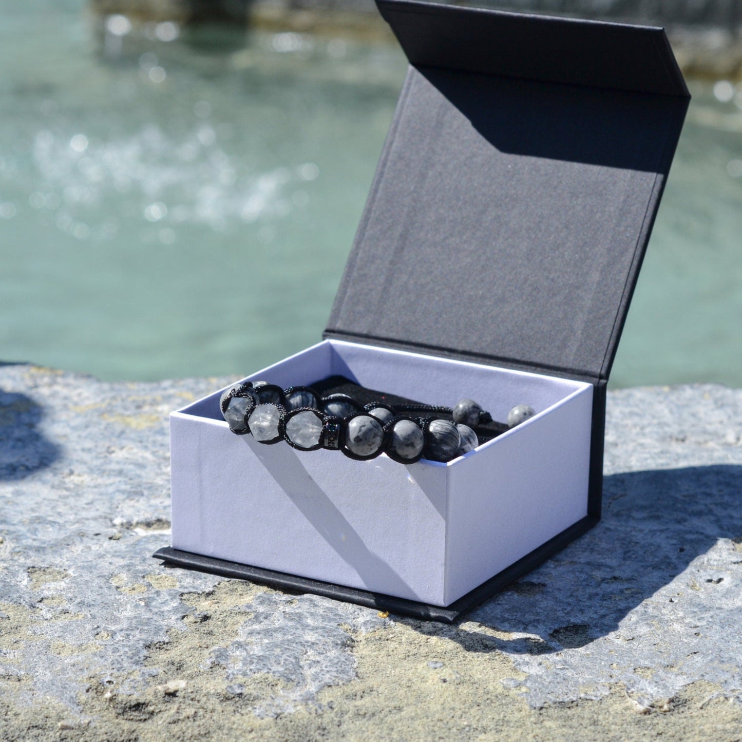 Graues Jaspis Armband, Herren Quarz Perlen Armband, Geschenk für Männer, Weihnachtsgeschenk, Jaspis Stein Armband, Makramee Armband - Shamballa Bracelet - Birthstone Bracelet - Gemstone Bracelet Men - Chakra Bracelet - Macrame Bracelet - Healing Bracelet - Valinde