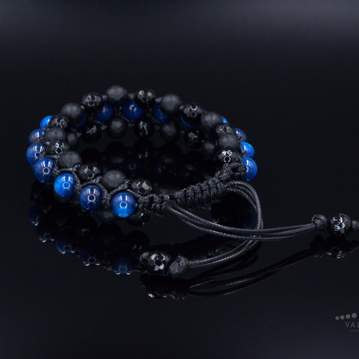 Men's Kyanite Bracelet - Black Onyx Agate Triple Bracelet - 3 Rows Bracelet - Gift for Men - Adjustable Crystal Bracelet - Macrame Bracelet- Shamballa Bracelet - Birthstone Bracelet - Gemstone Bracelet Men - Chakra Bracelet - Macrame Bracelet - Healing Bracelet - Valinde