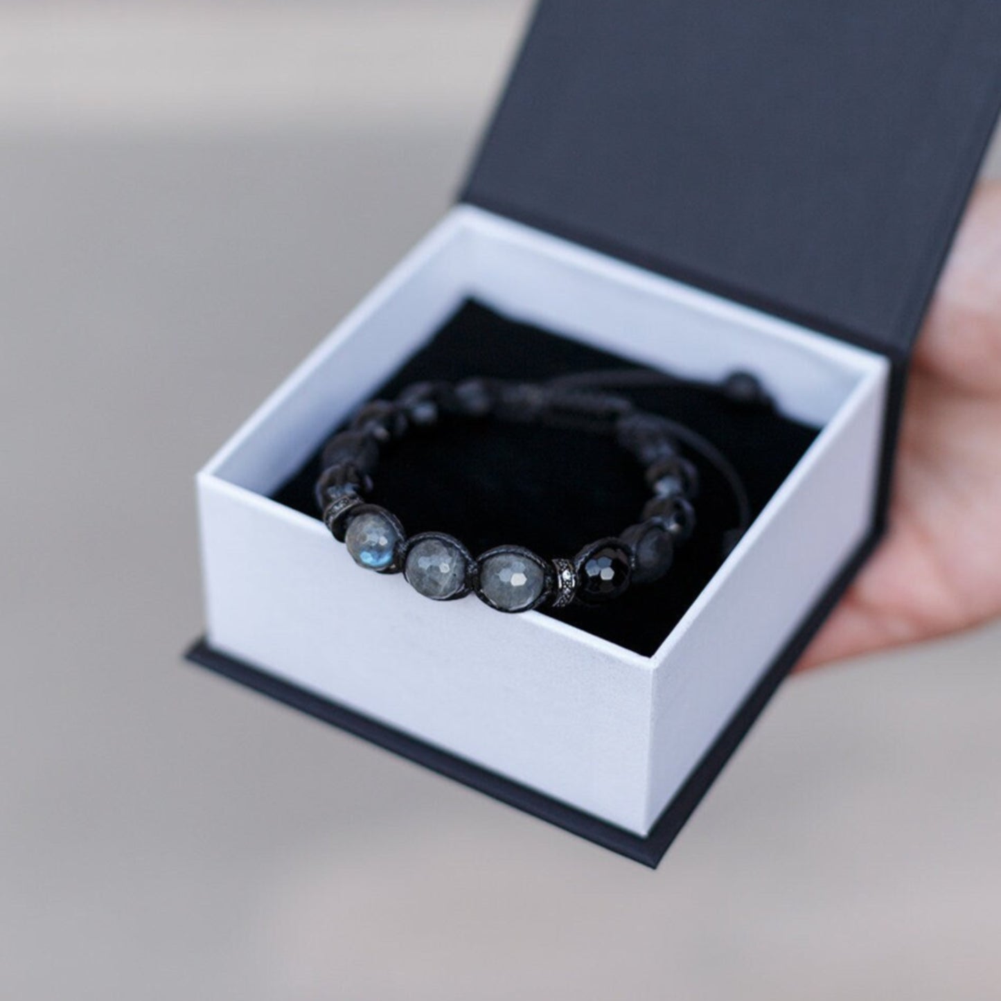 Flash Labradorite Bracelet - Men's Black Onyx Gemstone Bracelet - Braided Adjustable Bracelet - Gift for Men - Stone Macrame Bracelet Men - Shamballa Bracelet - Mantra Bracelet - Yoga Bracelet - Birthstone Bracelet - Gemstone Bracelet Men - Chakra Bracelet - Macrame Bracelet - Healing Bracelet - Gift for Father - Gift For Men - Valinde