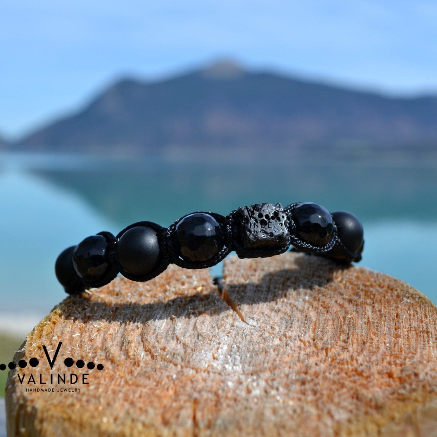 Men's Faceted Agate Bracelet Matte Onyx Beaded Bracelet Father's Day Gift Lava Stone Bead Bracelet Black Stone Bracelet Gift for Men - Shamballa Bracelet - Mantra Bracelet - Yoga Bracelet - Birthstone Bracelet - Gemstone Bracelet Men - Chakra Bracelet - Macrame Bracelet - Healing Bracelet - Gift for Father - Gift For Men - Valinde