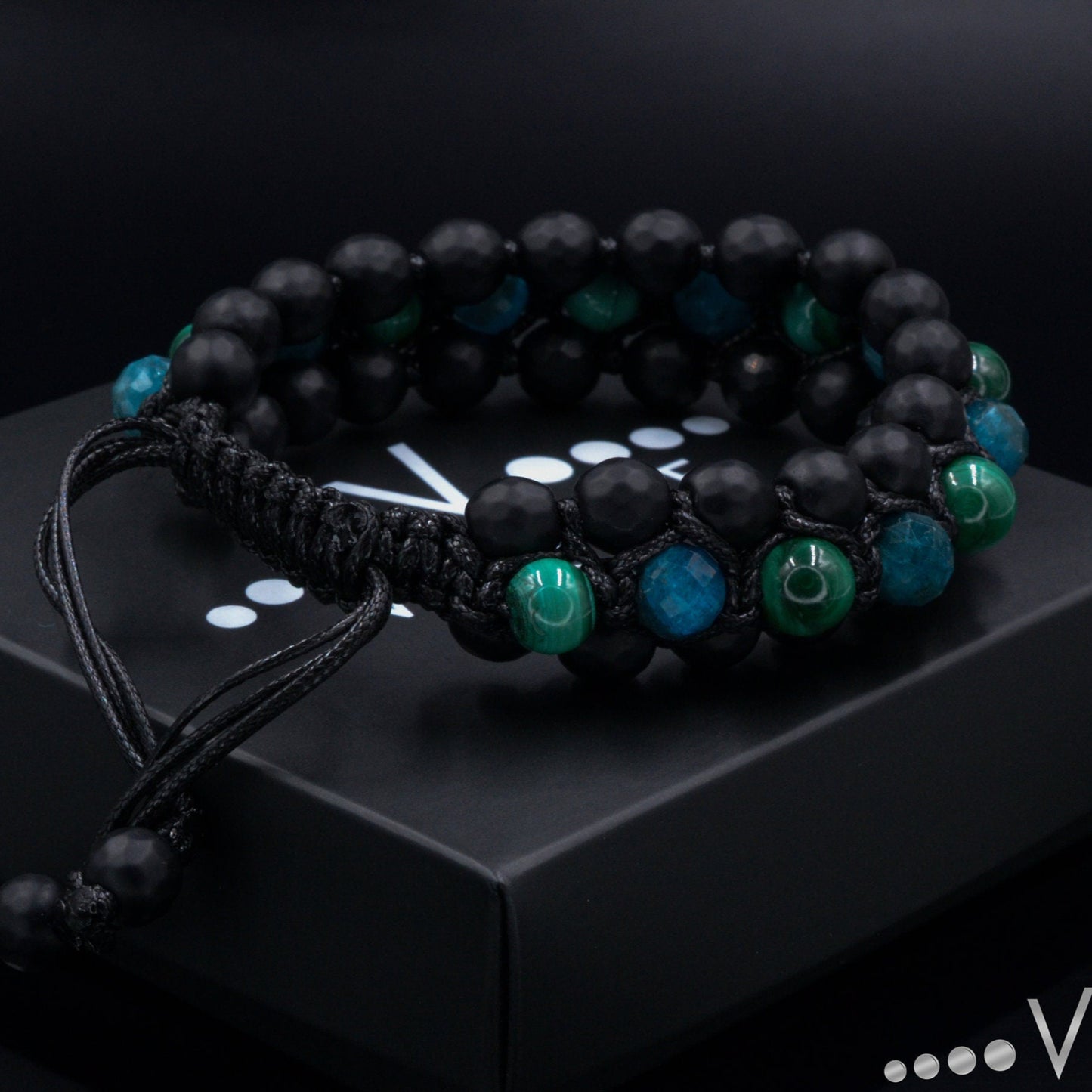 Malachite & Apatite Triple Bracelet for Men - Men's 3 Rows Macrame Bracelet - Black Onyx Bracelet - Gift for Men - Father's Day Gift- Shamballa Bracelet - Birthstone Bracelet - Gemstone Bracelet Men - Chakra Bracelet - Macrame Bracelet - Healing Bracelet - Valinde