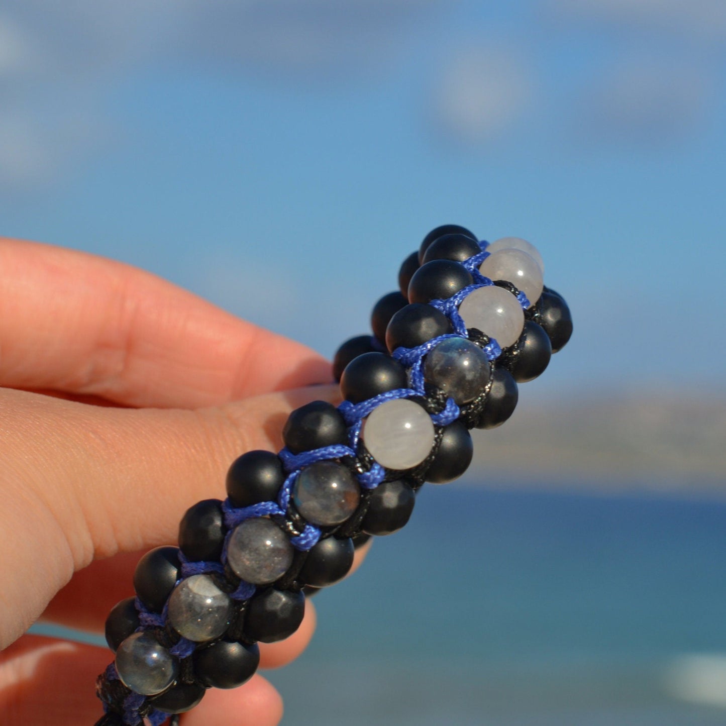 Men's Moonstone Bracelet - Three Row Macrame Bracelet - Labradorite Crystal Bracelet - Gift for Men - Father's Day Gift - Onyx Bead Bracelet - Shamballa Bracelet - Birthstone Bracelet - Gemstone Bracelet Men - Chakra Bracelet - Macrame Bracelet - Healing Bracelet - Valinde