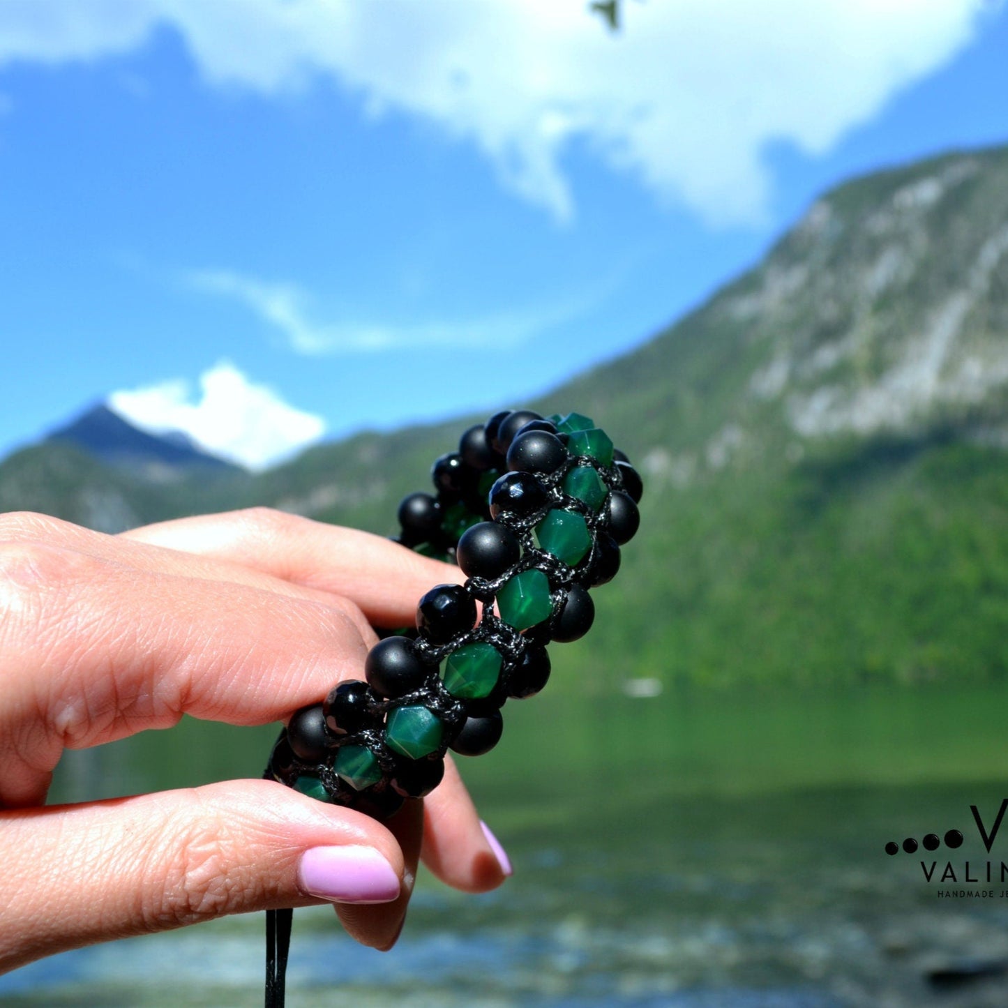 Men's Green Agate 3 Row Bracelet Black Onyx Gemstone Bracelet Triple Bracelet Black Agate Bracelet Gift for Men Macrame Crystal Bracelet - Shamballa Bracelet - Birthstone Bracelet - Gemstone Bracelet Men - Chakra Bracelet - Macrame Bracelet - Healing Bracelet - Valinde