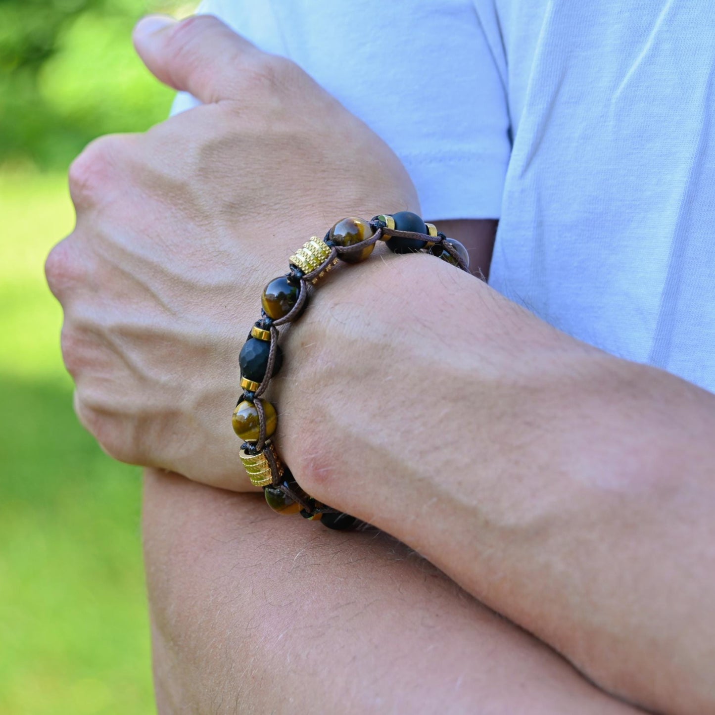 Men's Tiger's Eye Onyx Bracelet, Stainless Steel Braided Macrame Adjustable Bracelet, Handmade Gift Jewelry for Him- Shamballa Bracelet - Mantra Bracelet - Yoga Bracelet - Birthstone Bracelet - Gemstone Bracelet Men - Chakra Bracelet - Macrame Bracelet - Healing Bracelet - Gift for Father - Gift For Men - Valinde