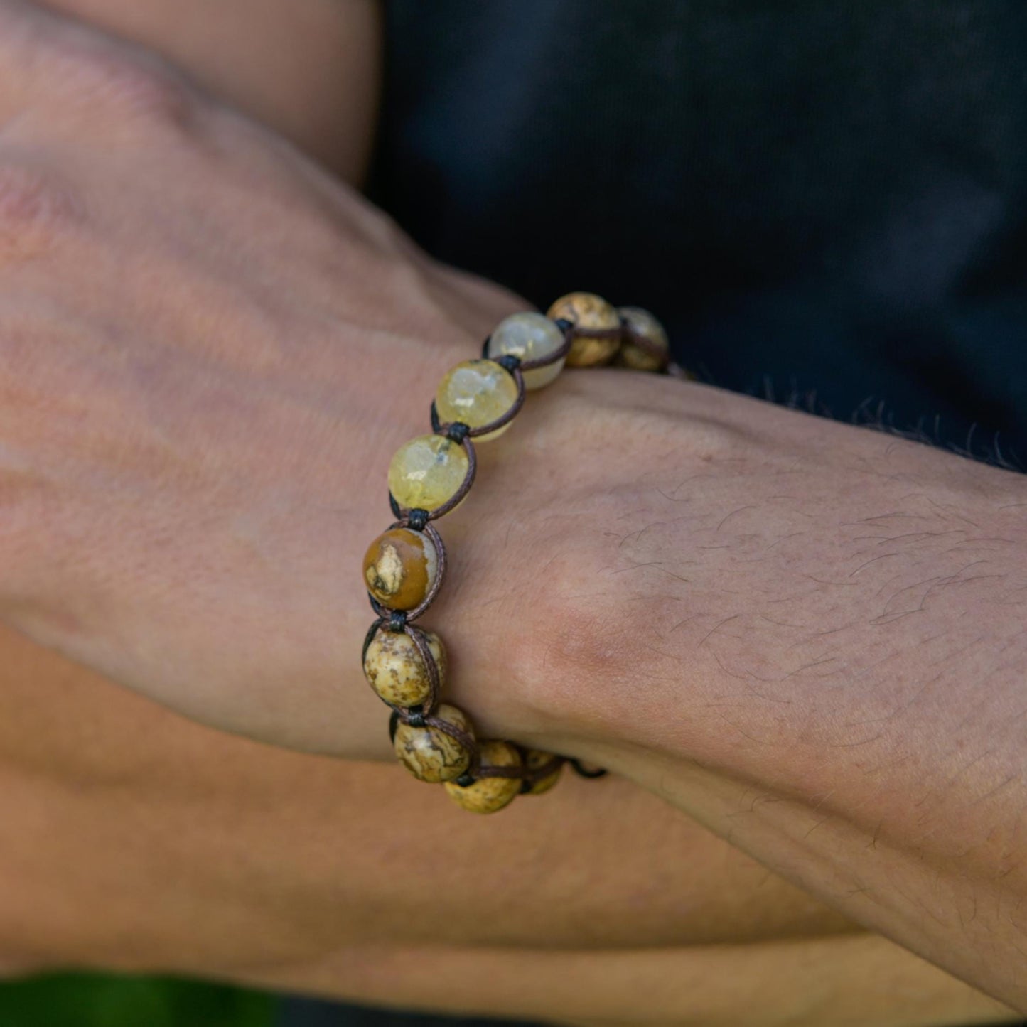 Gold Rutilated Quartz Bracelet / Men's Jasper Bracelet / Macrame Bracelet / Gift for Men / Adjustable Bracelet / Crystal Bracelet for Men - Shamballa Bracelet - Mantra Bracelet - Yoga Bracelet - Birthstone Bracelet - Gemstone Bracelet Men - Chakra Bracelet - Macrame Bracelet - Healing Bracelet - Gift for Father - Gift For Men - Valinde