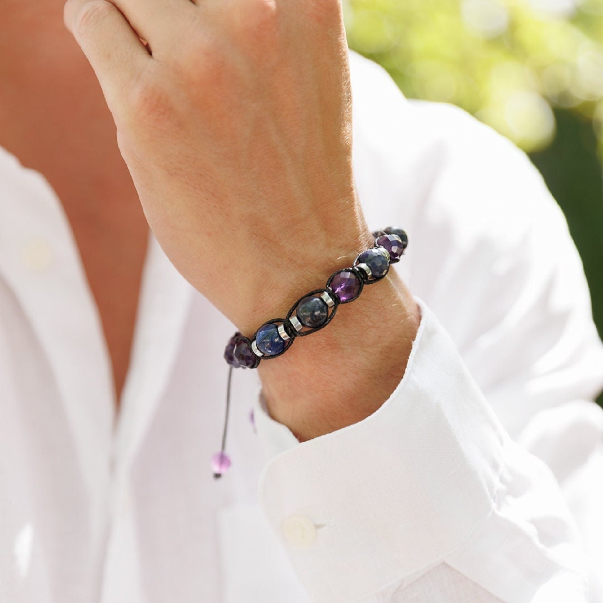 Genuine Sapphire Bracelet, Adjustable Amethyst Kyanite Beaded Bracelet, Men's Crystal Bracelet, Gift for Men, Blue Stone Macrame Bracelet  - Shamballa Bracelet - Mantra Bracelet  -  Birthstone Bracelet - Gemstone Bracelet Men - Chakra Bracelet - Macrame Bracelet - Healing Bracelet - Valinde