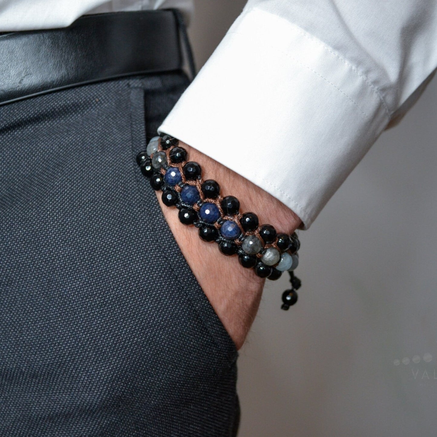 Herren Saphir Edelstein Armband 3 reihig Makramee Armband Aquamarin Armband Geschenk für Männer Mann Kristall Armband Verstellbar Armband - Shamballa Bracelet - Birthstone Bracelet - Gemstone Bracelet Men - Chakra Bracelet - Macrame Bracelet - Healing Bracelet - Valinde