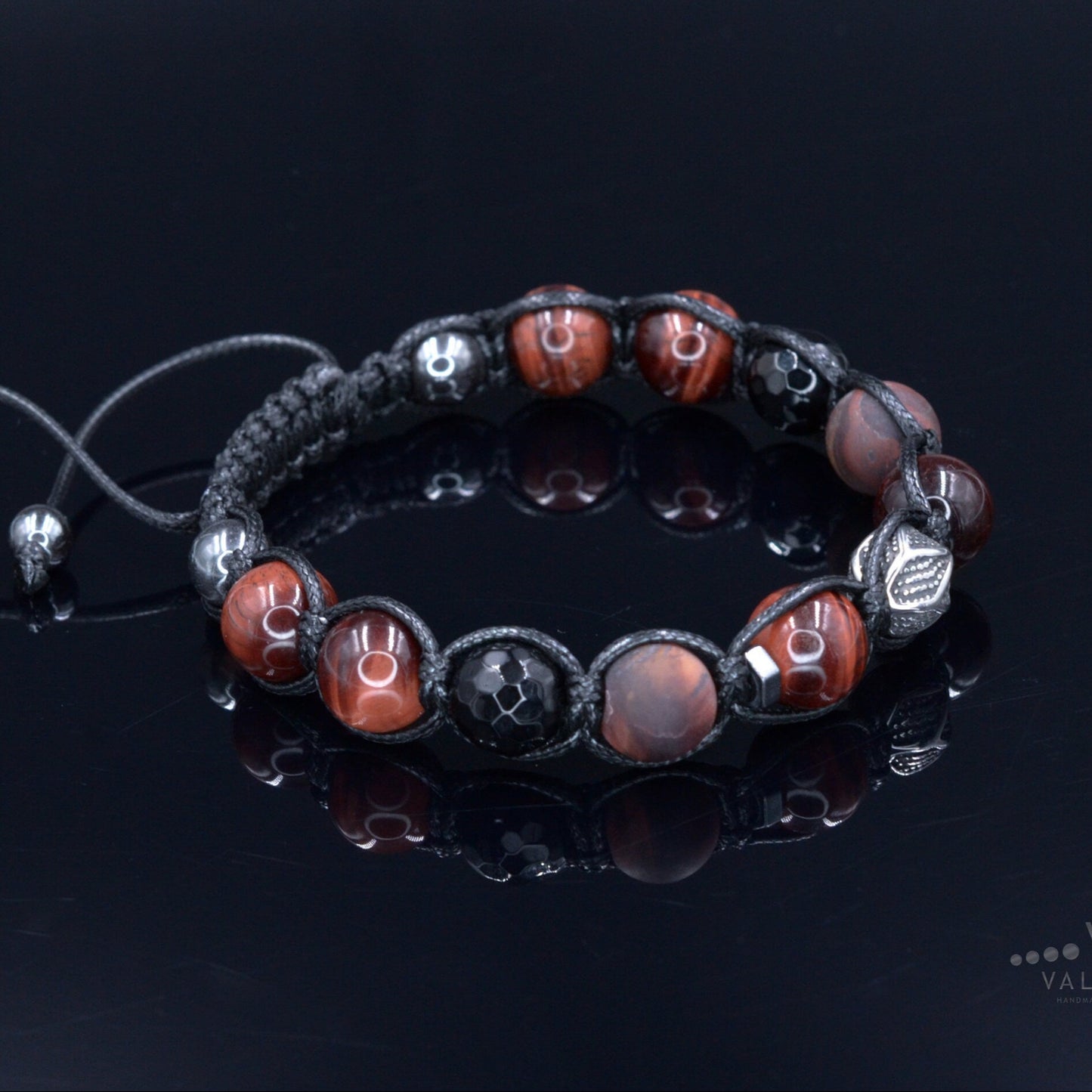 Tiger's Eye Bracelet Men - Black Onyx & Agate Crystal Bracelet - Macrame Bracelet - Gift for Men - Men's Adjustable Beaded Bracelet - Shamballa Bracelet - Birthstone Bracelet - Gemstone Bracelet Men - Chakra Bracelet - Macrame Bracelet - Healing Bracelet - Valinde - Shamballa Bracelet - Birthstone Bracelet - Gemstone Bracelet Men - Chakra Bracelet - Macrame Bracelet - Healing Bracelet - Valinde