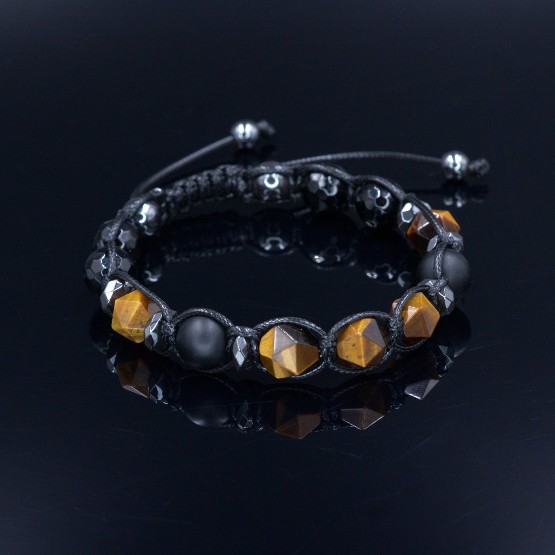 Tiger's Eye Bracelet Men - Black Onyx & Agate Crystal Bracelet - Macrame Bracelet - Gift for Men - Men's Adjustable Beaded Bracelet - Shamballa Bracelet - Birthstone Bracelet - Gemstone Bracelet Men - Chakra Bracelet - Macrame Bracelet - Healing Bracelet - Valinde