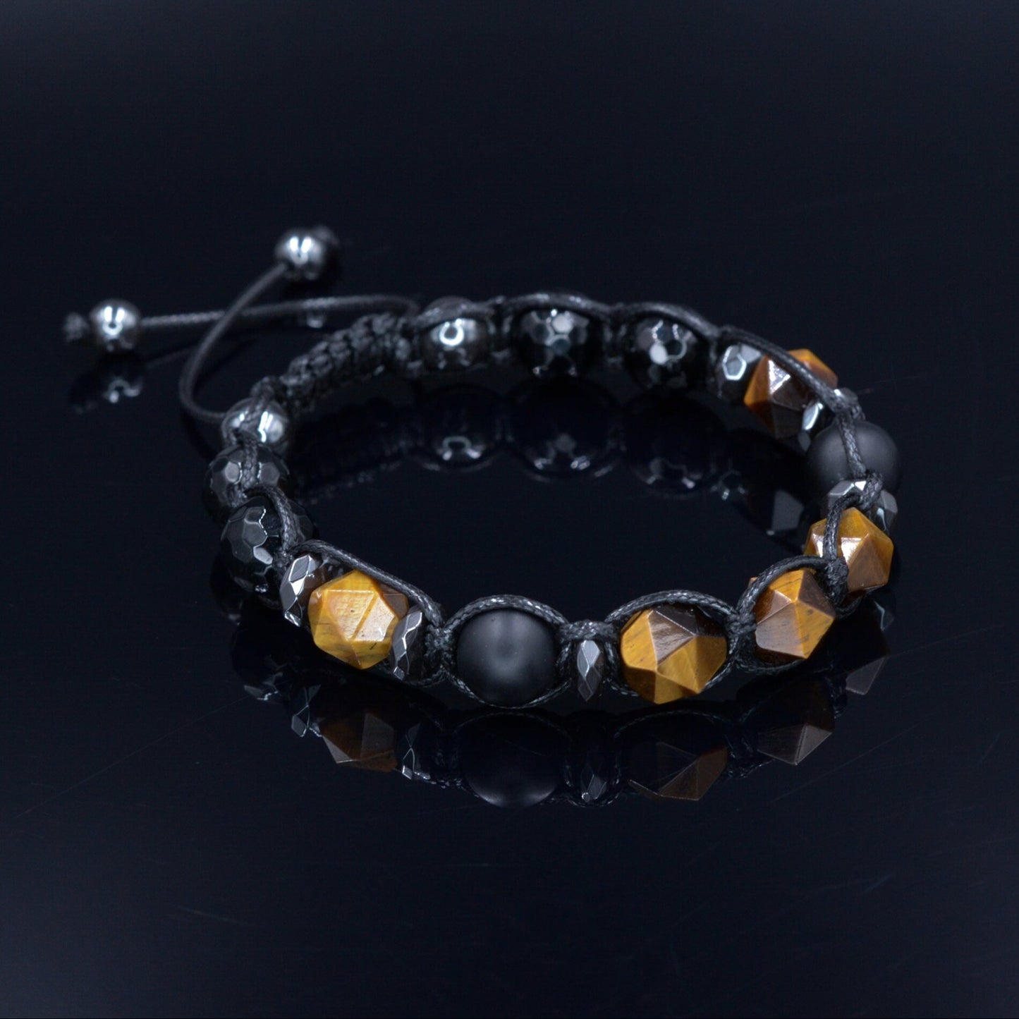 Tiger's Eye Bracelet Men - Black Onyx & Agate Crystal Bracelet - Macrame Bracelet - Gift for Men - Men's Adjustable Beaded Bracelet - Shamballa Bracelet - Birthstone Bracelet - Gemstone Bracelet Men - Chakra Bracelet - Macrame Bracelet - Healing Bracelet - Valinde