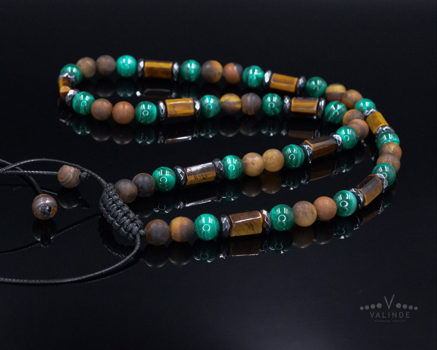 Malachite Tiger's Eye Crystal Necklace - Men's Short Beaded Necklace - Gift for Men - Adjustable Surfer Necklace - Malachite Jewelry for Men - - Shamballa Necklace - Birthstone Necklace - Gemstone Necklace Men - Chakra Necklace - Macrame Necklace - Healing Necklace