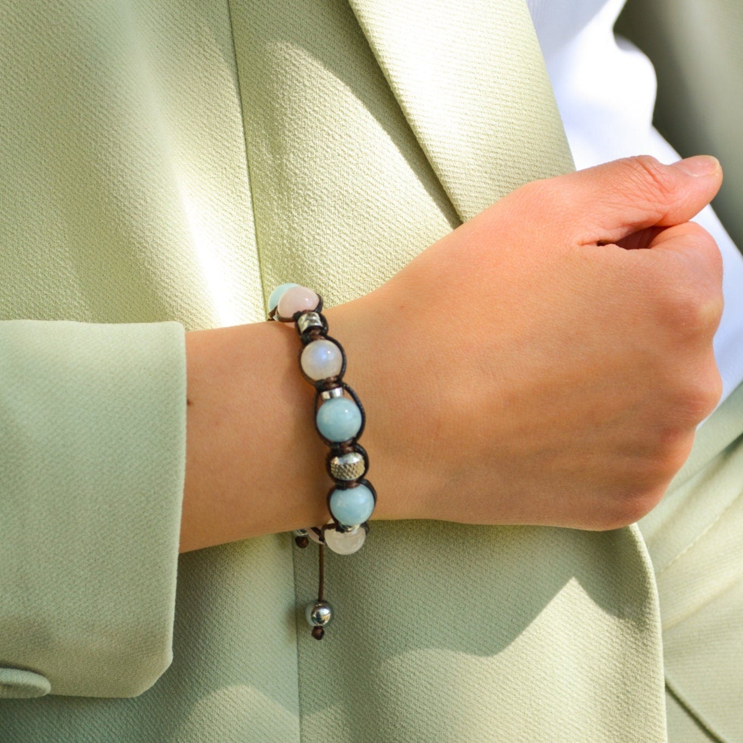Women's Aquamarine Bracelet Moonstone & Rose Quartz Crystal Bracelet Gift for Woman Christmas Gift Adjustable Beaded Bracelet for Women - Shamballa Bracelet - Birthstone Bracelet - Gemstone Bracelet Women - Chakra Bracelet - Macrame Bracelet - Healing Bracelet - Valinde