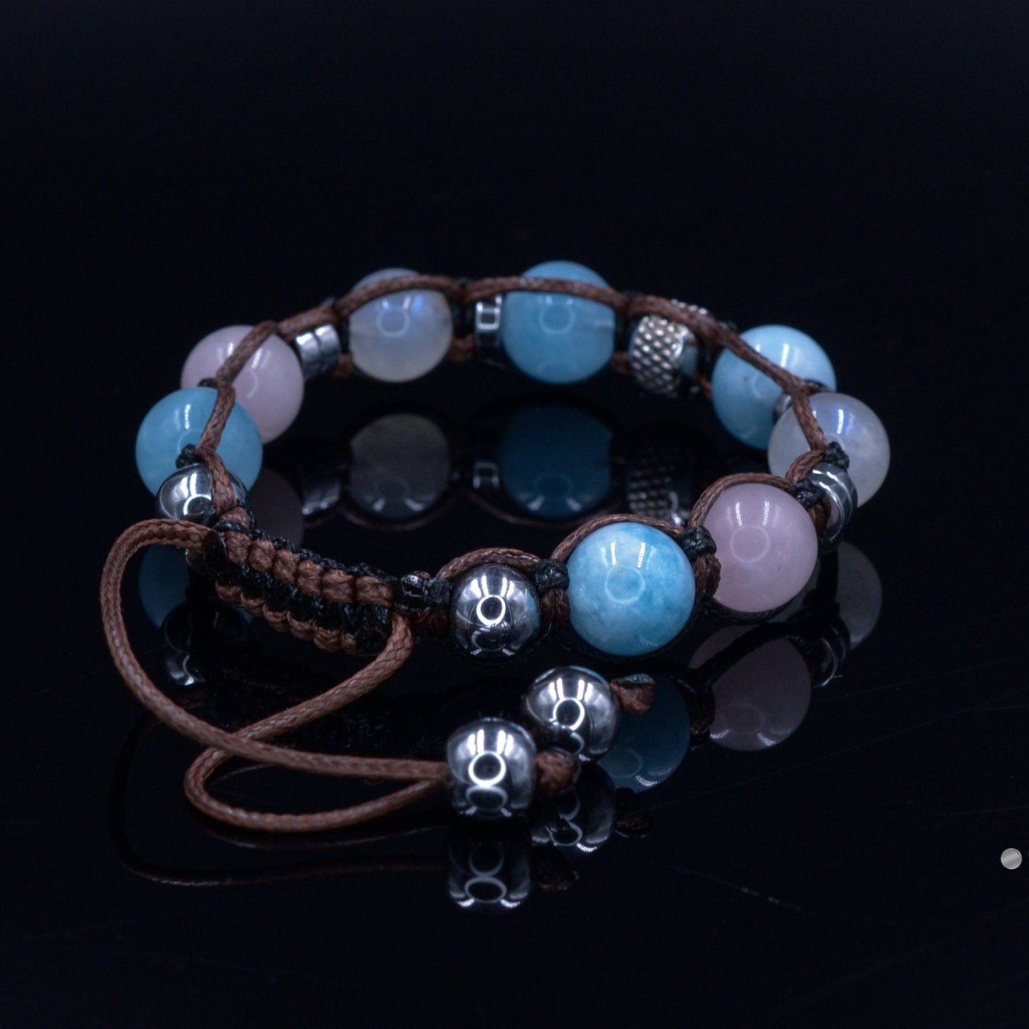 Women's Aquamarine Bracelet Moonstone & Rose Quartz Crystal Bracelet Gift for Woman Christmas Gift Adjustable Beaded Bracelet for Women - Shamballa Bracelet - Birthstone Bracelet - Gemstone Bracelet Women - Chakra Bracelet - Macrame Bracelet - Healing Bracelet - Valinde