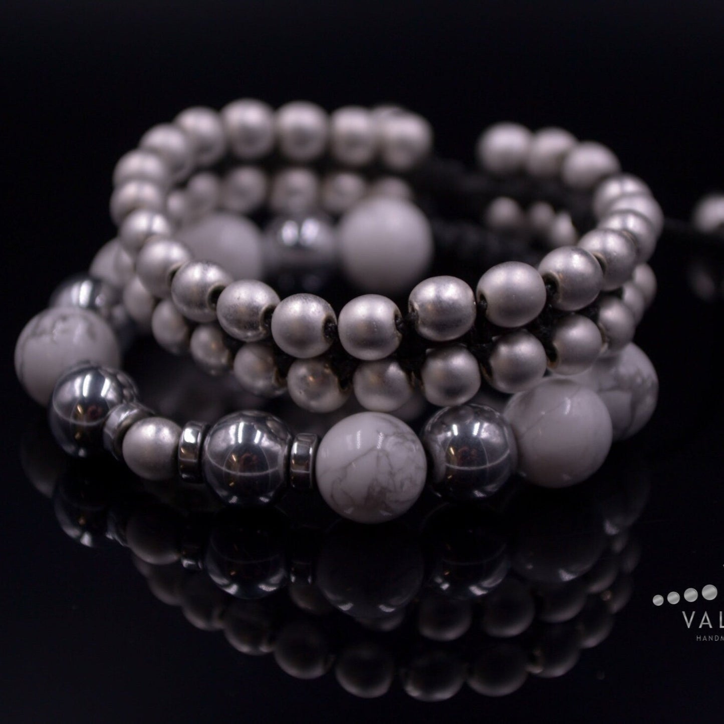 Women's Howlite and Hematite Bracelet Set / Adjustable Bracelets / Gift for Woman / Silver Hematite Bracelet / Double Row Bracelet for Woman - Shamballa Bracelet - Birthstone Bracelet - Gemstone Bracelet Men - Chakra Bracelet - Macrame Bracelet - Healing Bracelet - Valinde