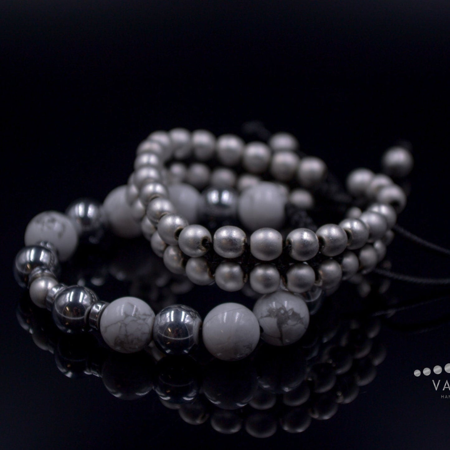 Women's Howlite and Hematite Bracelet Set / Adjustable Bracelets / Gift for Woman / Silver Hematite Bracelet / Double Row Bracelet for Woman - Shamballa Bracelet - Birthstone Bracelet - Gemstone Bracelet Men - Chakra Bracelet - Macrame Bracelet - Healing Bracelet - Valinde