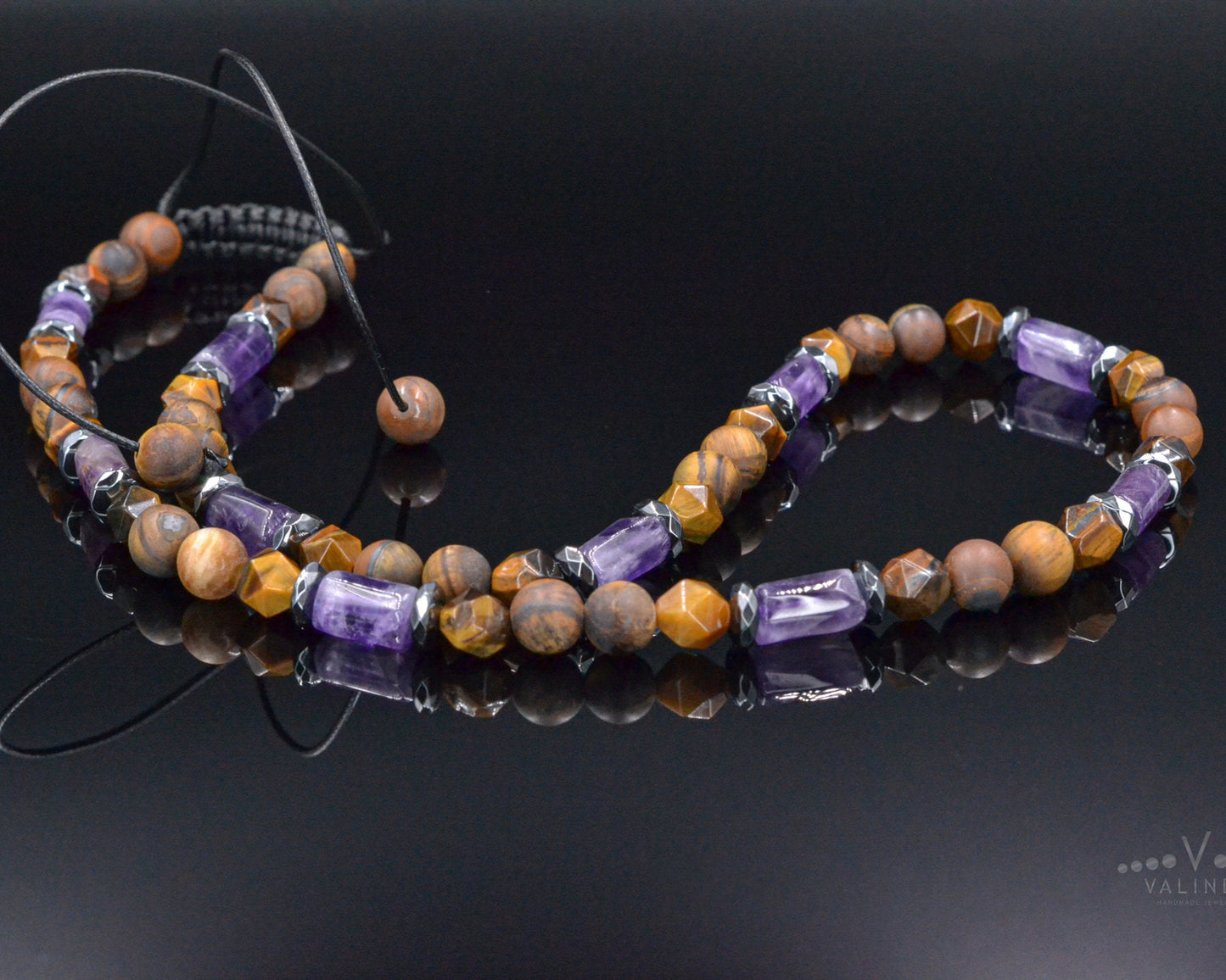 Men's Tiger's Eye Short Beaded Necklace, Amethyst Crystal Adjustable Necklace, Gift for Men, Gemstone Tiger Eye Necklace, Birthday Gift - Shamballa Necklace - Birthstone Necklace - Gemstone Necklace Men - Chakra Necklace - Yoga Necklace - Mantra Necklace -Macrame Necklace - Healing Necklace - Valinde