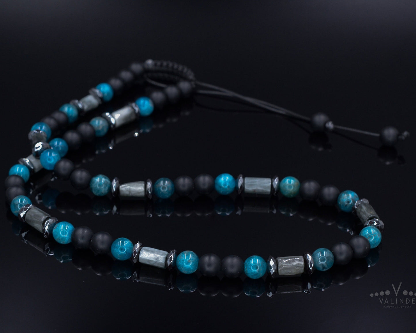 Men's Hawk's Eye Apatite Beads Necklace - Black Onyx Necklace - Gift for Men - Short Crystal Necklace - Father's Day Gift - Stone Necklace - Shamballa Necklace - Birthstone Necklace - Gemstone Necklace Men - Chakra Necklace - Macrame Necklace - Healing Necklace - Valinde