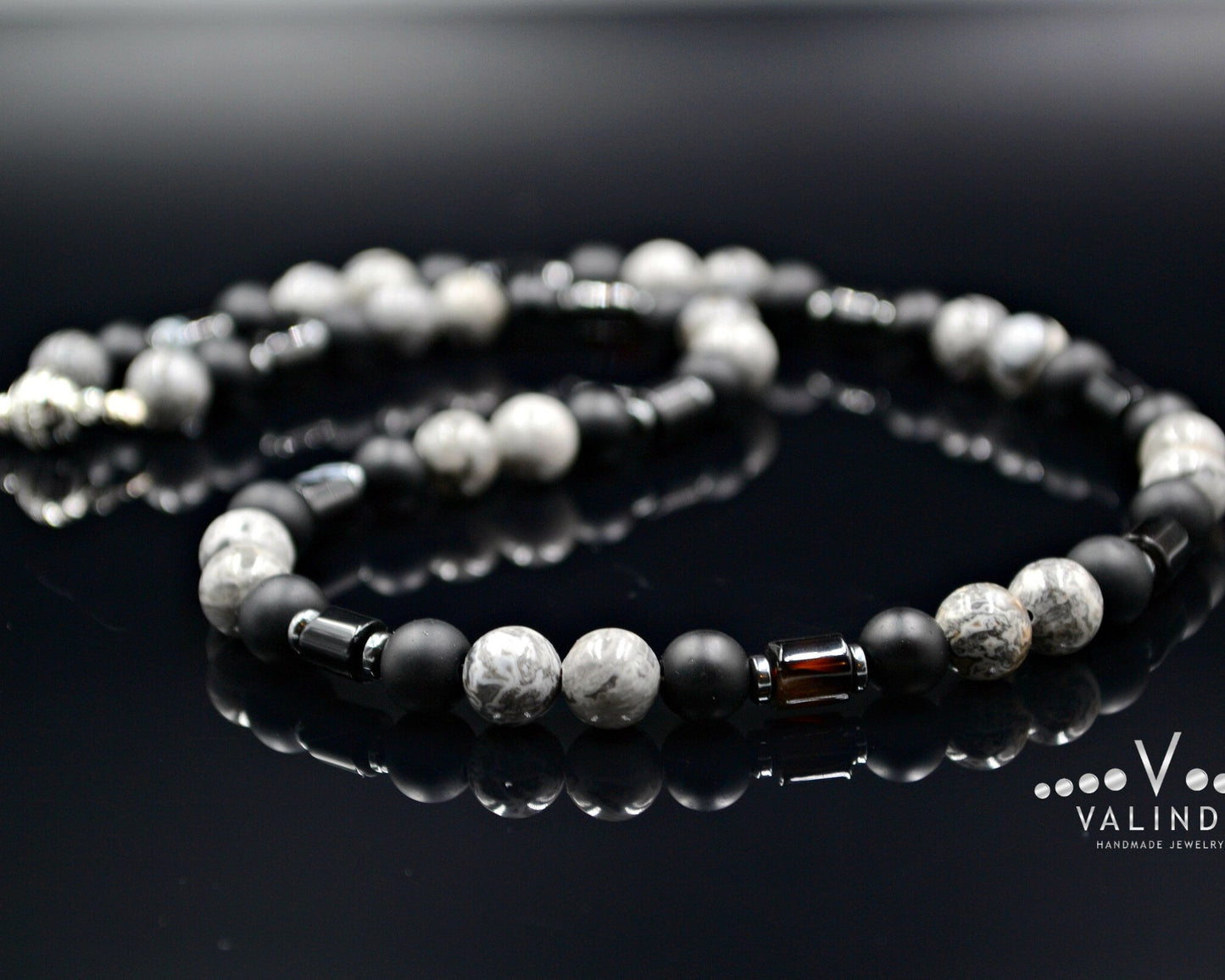 Surfer Necklace Men's Grey Jasper Necklace Black Onyx Necklace Short Gemstone Necklace Surf Jewelry Gift for Men Choker Stone Necklace - Shamballa Necklace - Birthstone Necklace - Gemstone Necklace Men - Chakra Necklace - Yoga Necklace - Mantra Necklace -Macrame Necklace - Healing Necklace - Valinde