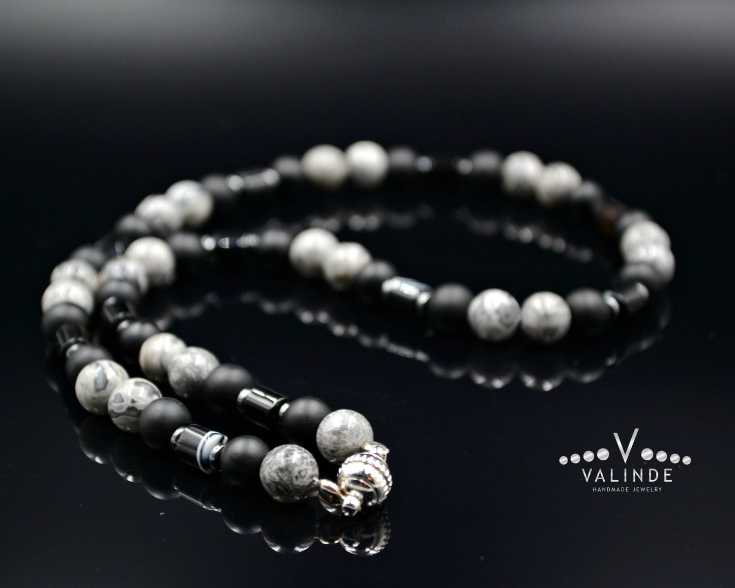Surfer Necklace Men's Grey Jasper Necklace Black Onyx Necklace Short Gemstone Necklace Surf Jewelry Gift for Men Choker Stone Necklace - Shamballa Necklace - Birthstone Necklace - Gemstone Necklace Men - Chakra Necklace - Yoga Necklace - Mantra Necklace -Macrame Necklace - Healing Necklace - Valinde