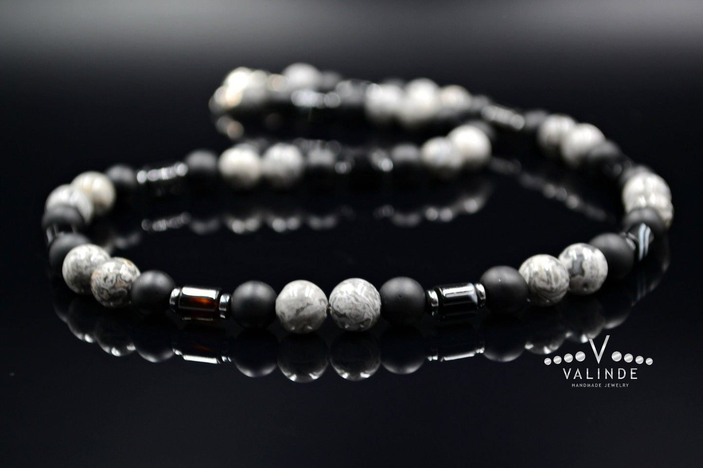 Surfer Necklace Men's Grey Jasper Necklace Black Onyx Necklace Short Gemstone Necklace Surf Jewelry Gift for Men Choker Stone Necklace - Shamballa Necklace - Birthstone Necklace - Gemstone Necklace Men - Chakra Necklace - Yoga Necklace - Mantra Necklace -Macrame Necklace - Healing Necklace - Valinde