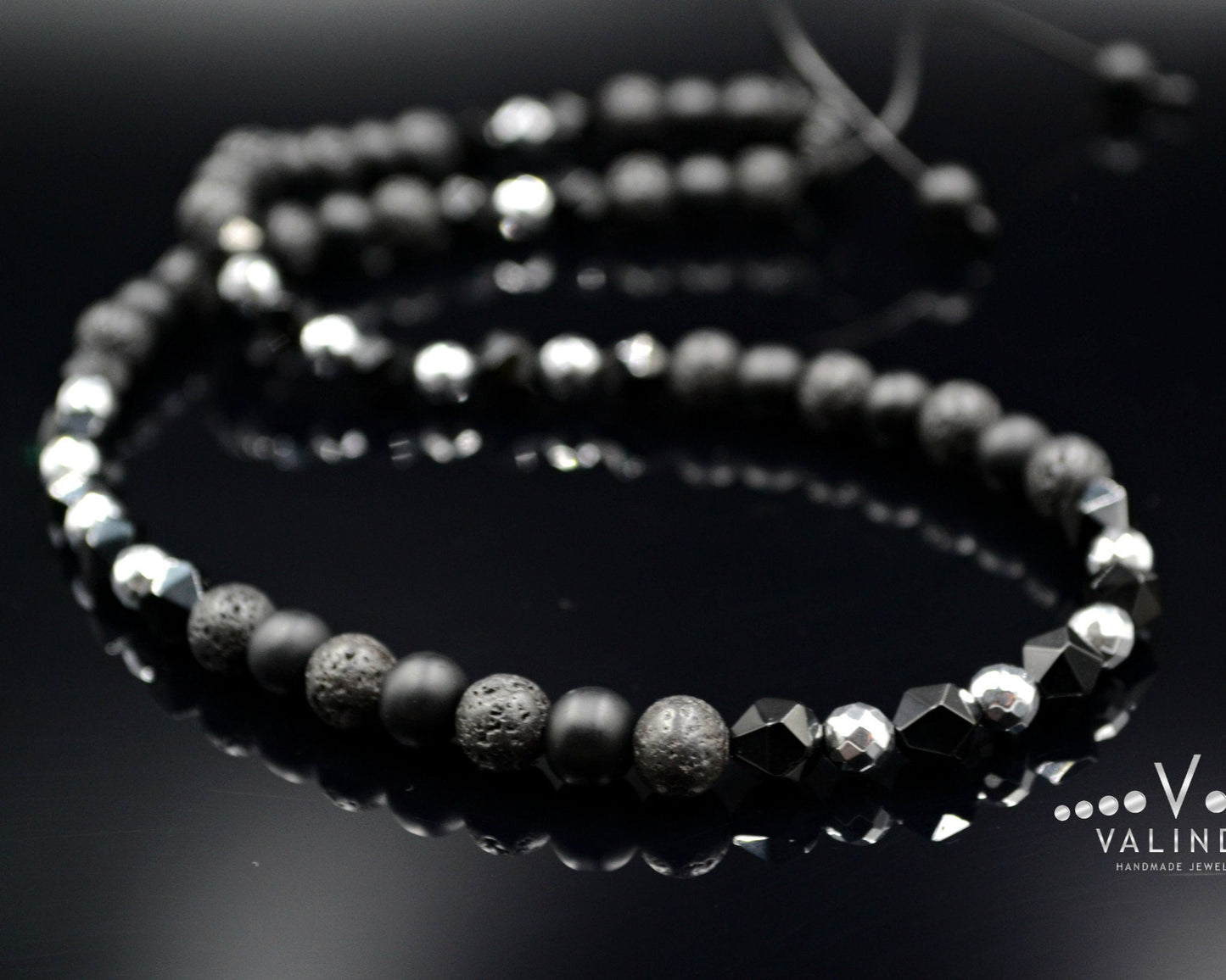 Men's Raw Agate Short Necklace Hematite Necklace Onyx Beaded Necklace Gift for Men Surfer Necklace Gemstone Crystal Necklace Lava Necklace - Shamballa Necklace - Birthstone Necklace - Gemstone Necklace Men - Chakra Necklace - Yoga Necklace - Mantra Necklace -Macrame Necklace - Healing Necklace - Valinde