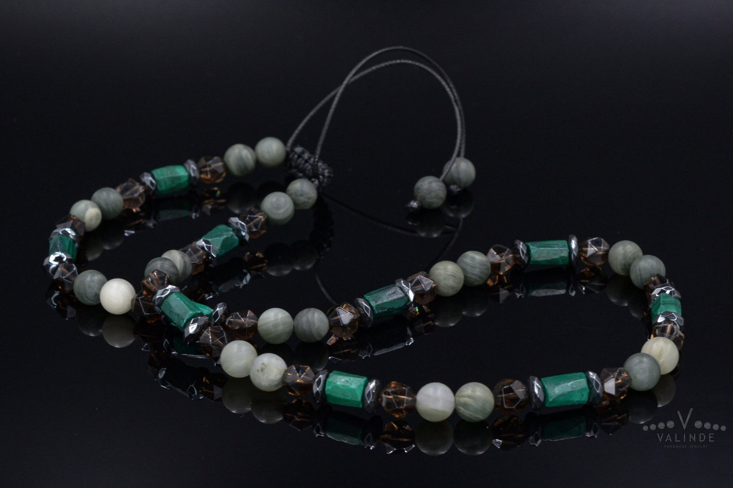 Raw Malachite Necklace for Men - Men's Short Crystal Necklace - Smoky Quartz and Agate Beaded Necklace - Gift for Men - Adjustable Necklace- Shamballa Necklace - Birthstone Necklace - Gemstone Necklace Men - Chakra Necklace - Macrame Necklace - Healing Necklace - Valinde