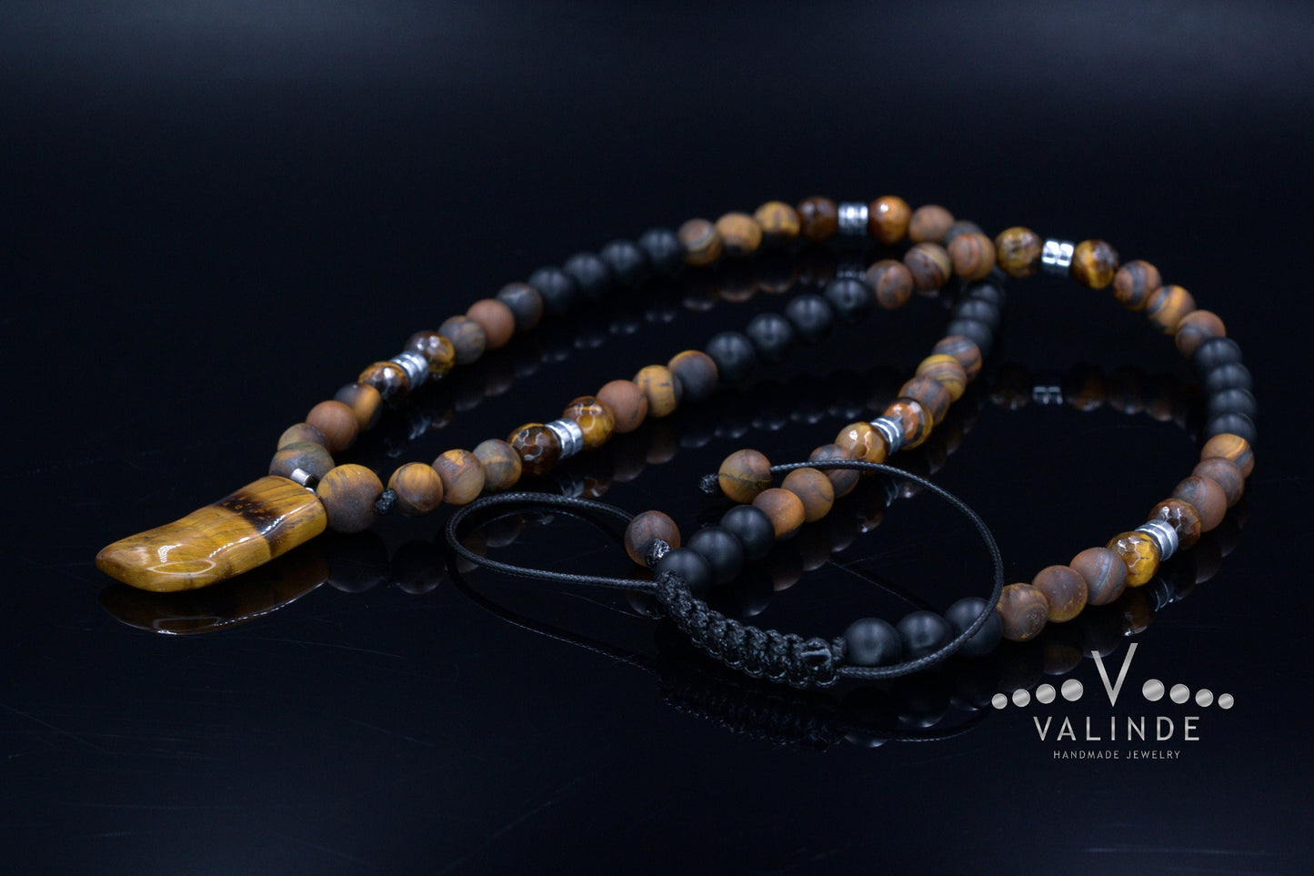 Tiger's Eye Pendant Necklace for Men - Men's Black Onyx Beaded Necklace - Long Necklace - Gift for Men- Tiger Eye Gemstone Necklace for Man - Shamballa Necklace - Birthstone Necklace - Gemstone Necklace Men - Chakra Necklace - Yoga Necklace - Mantra Necklace -Macrame Necklace - Healing Necklace - Valinde