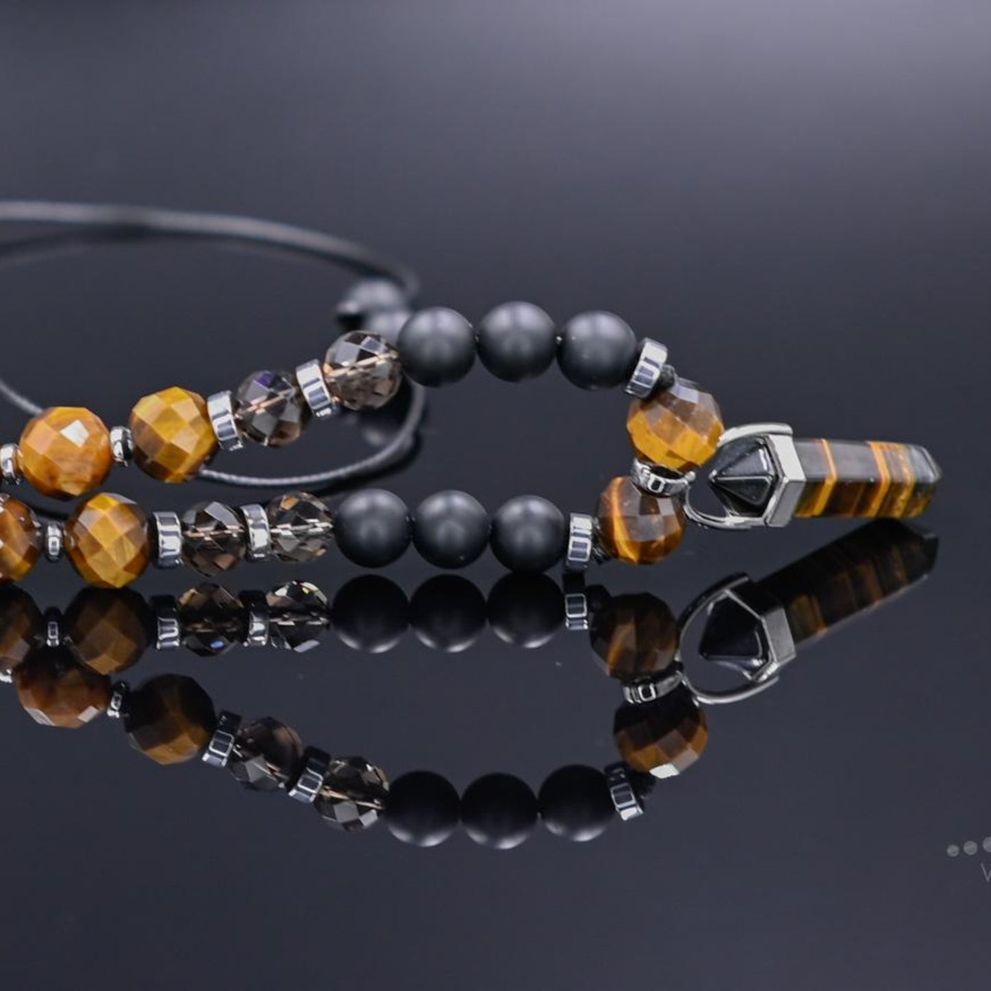 Men's Tiger's Eye Pendant Necklace, Onyx Quartz Crystal Necklace, Gift for Men, Short Beaded Necklace, Brown Tiger Eye Adjustable Necklace - Shamballa Necklace - Birthstone Necklace - Gemstone Necklace Men - Chakra Necklace - Yoga Necklace - Mantra Necklace -Macrame Necklace - Healing Necklace - Valinde