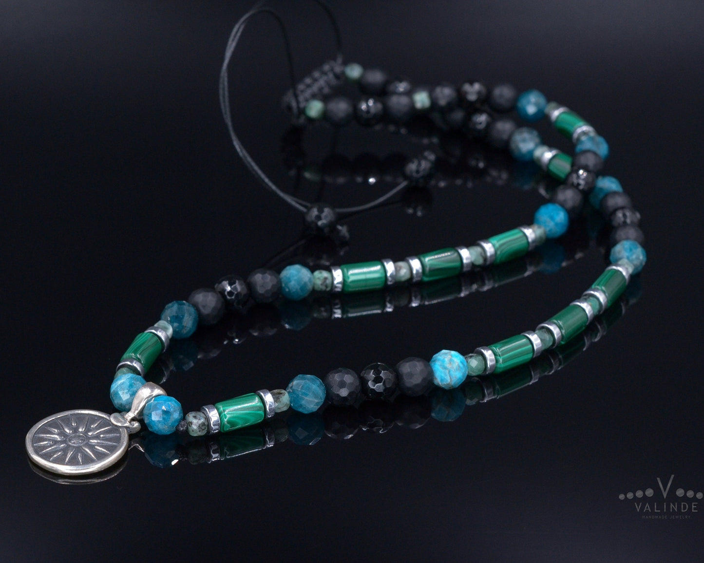 Vergina Sun Coin Necklace - Men's Malachite Apatite Agate Beaded Necklace - Short Necklace -Greek Silver Pendant Necklace - Gift For Men - Shamballa Necklace - Birthstone Necklace - Gemstone Necklace Men - Chakra Necklace - Macrame Necklace - Healing Necklace - Valinde
