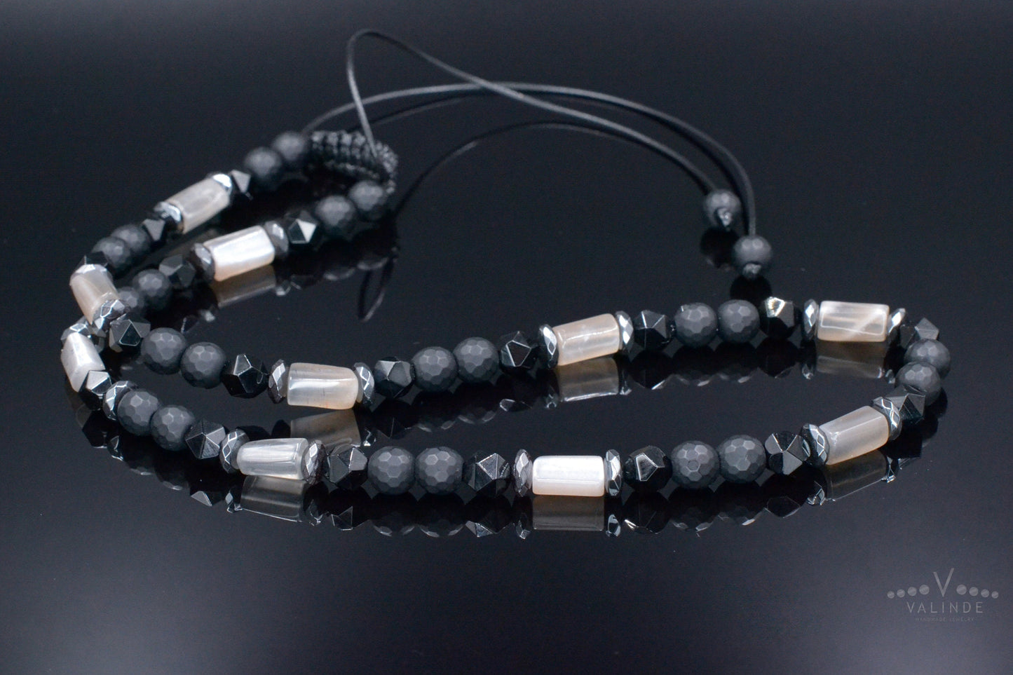 Men's Sunstone Necklace - Black Onyx Agate Hematite Beads Necklace - Short Adjustable Stone Necklace - Gift for Men - Father's Day Gift- Shamballa Necklace - Birthstone Necklace - Gemstone Necklace Men - Chakra Necklace - Macrame Necklace - Healing Necklace - Valinde