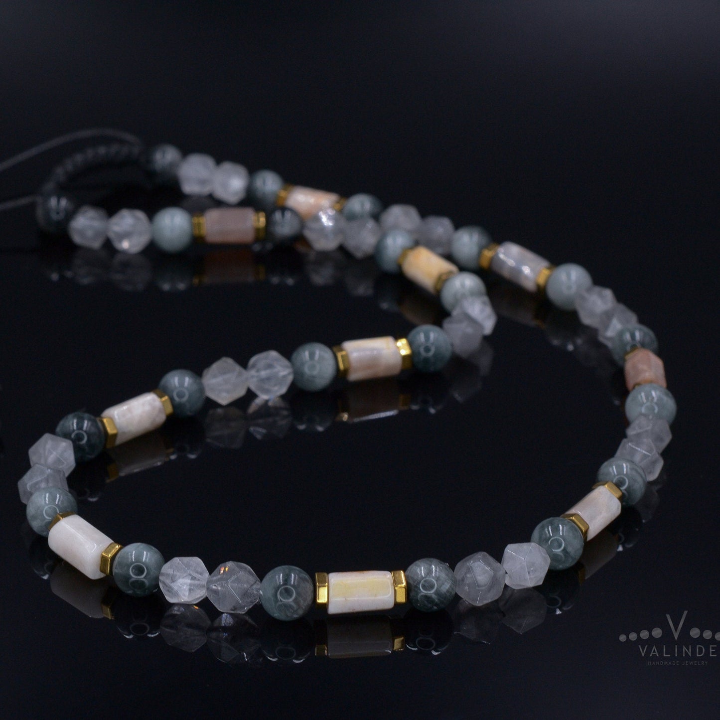 Men's Sunstone and Hawk's Eye Crystal Necklace - Quartz Beaded Necklace - Gift for Men - Short Adjustable Necklace - Father's Day Gift- Shamballa Necklace - Birthstone Necklace - Gemstone Necklace Men - Chakra Necklace - Macrame Necklace - Healing Necklace - Valinde