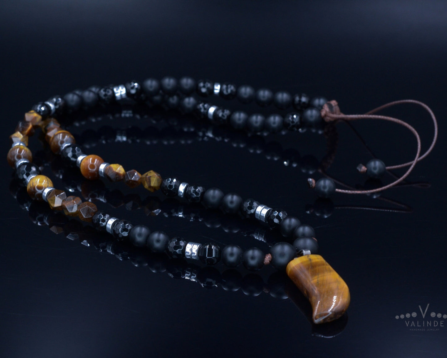Tiger's Eye Pendant Necklace for Men - Long Crystal Necklace - Men's Black Onyx Necklace & Hematite - Gift for Men - Beaded Necklace - Shamballa Necklace - Birthstone Necklace - Gemstone Necklace Men - Chakra Necklace - Macrame Necklace - Healing Necklace - Valinde