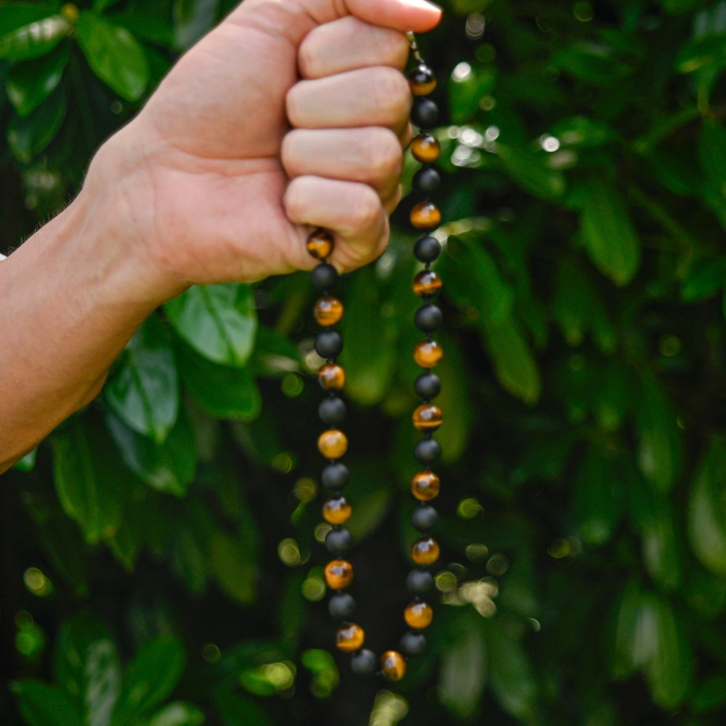 Tiger's Eye Beaded Necklace Men's Gemstone Necklace Onyx Necklace Gift for Men Men's Jewelry Herren Kette Men's Knotted Necklace for Him - Shamballa Necklace - Birthstone Necklace - Gemstone Necklace Men - Chakra Necklace - Yoga Necklace - Mantra Necklace -Macrame Necklace - Healing Necklace - Gift for Father - Gift For Men - Valinde