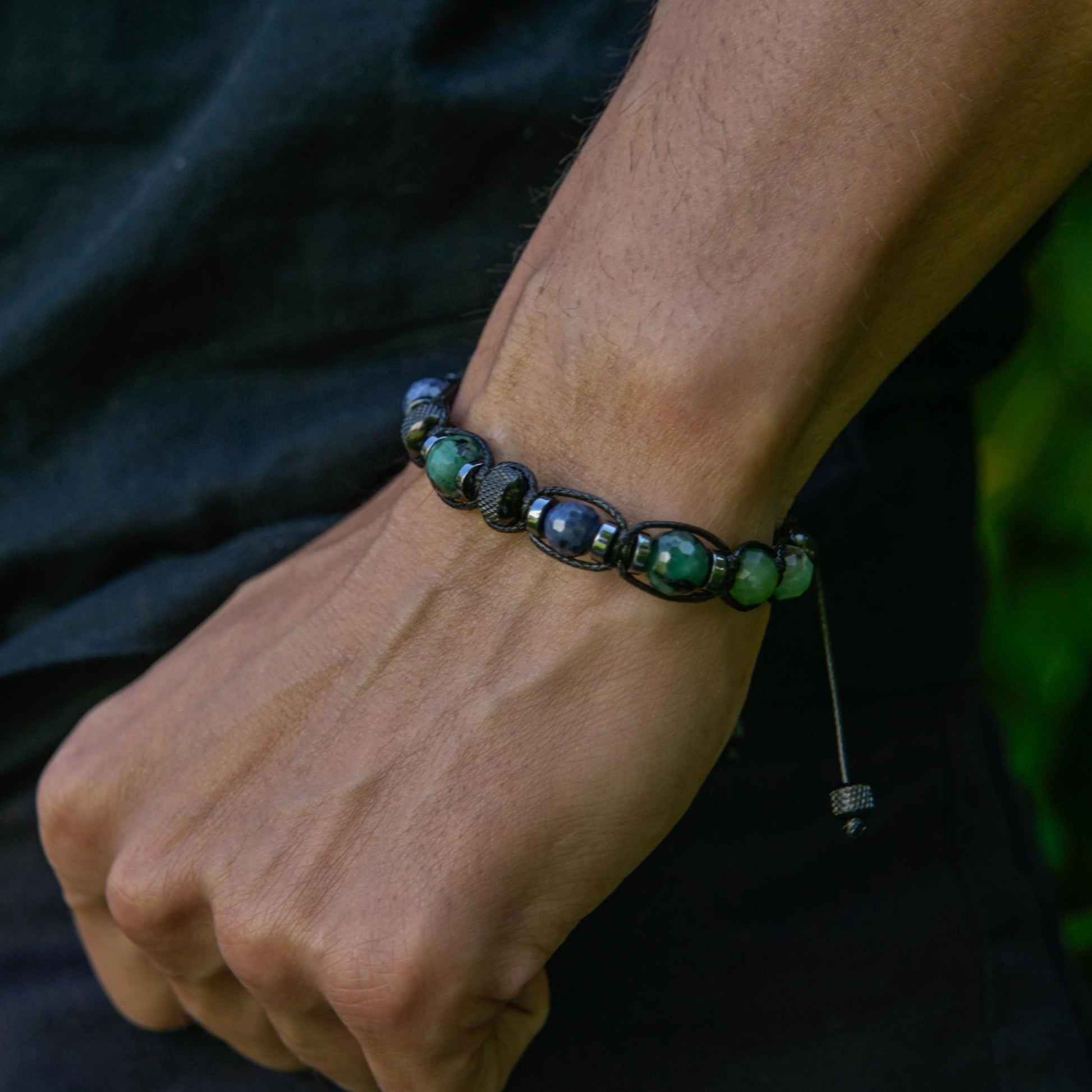 Men's Emerald and Sapphire Bracelet, Natural Chrysoprase Jewelry, Masculine Gemstone Bracelet, Luxury Gift for Him, Protective Bracelet, Geometric Stone Bracelet, Adjustable Bracelet Gemstone Macrame Adjustable Bracelet - Gift for Him, Healing Stone Jewelry, Natural Macrame Bracelet for Him, Protection Energy Gift, Adjustable Bracelet for Him, Healing Gemstone Gift, Father's Day Gift, Protection Bracelet, Crystal Gift for Him, February Birthstone, Protection Bracelet gift for Him, Healing Crystal Bracelet, 
