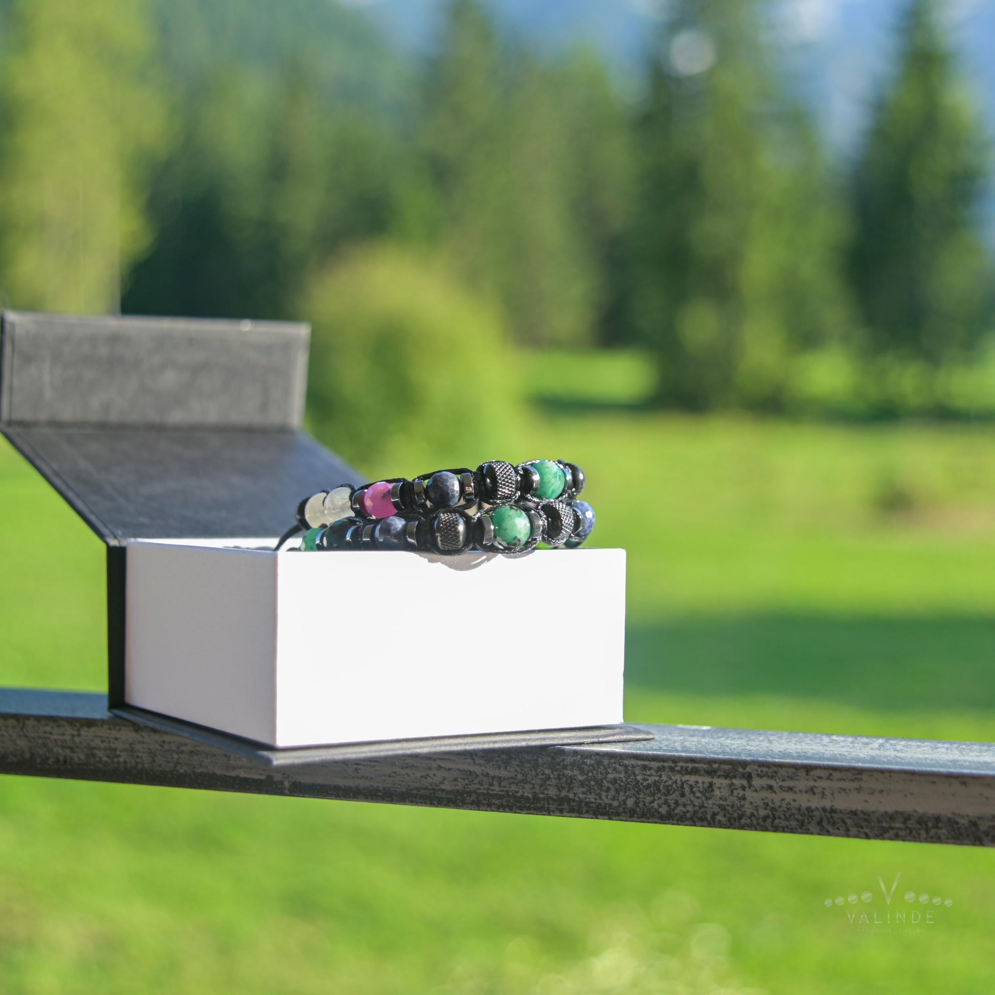 Men's Emerald and Sapphire Bracelet, Natural Chrysoprase Jewelry, Masculine Gemstone Bracelet, Luxury Gift for Him, Protective Bracelet, Geometric Stone Bracelet, Adjustable Bracelet Gemstone Macrame Adjustable Bracelet - Gift for Him, Healing Stone Jewelry, Natural Macrame Bracelet for Him, Protection Energy Gift, Adjustable Bracelet for Him, Healing Gemstone Gift, Father's Day Gift, Protection Bracelet, Crystal Gift for Him, February Birthstone, Protection Bracelet gift for Him, Healing Crystal Bracelet, 