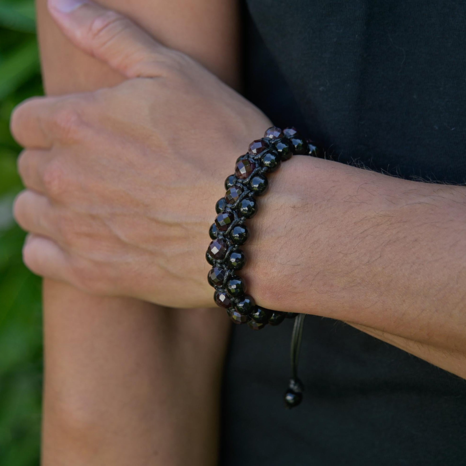 Men's Red Garnet Agate Protection Stone Bracelet, Gift for Men, Triple Row Adjustable Braided Bracelet -  Shamballa Bracelet  - Gift for Father - Yoga Bracelet  - Protection Bracelet - Birthstone Bracelet - Gemstone Bracelet Men - Chakra Bracelet - Macrame Bracelet - Healing Bracelet - Valinde

