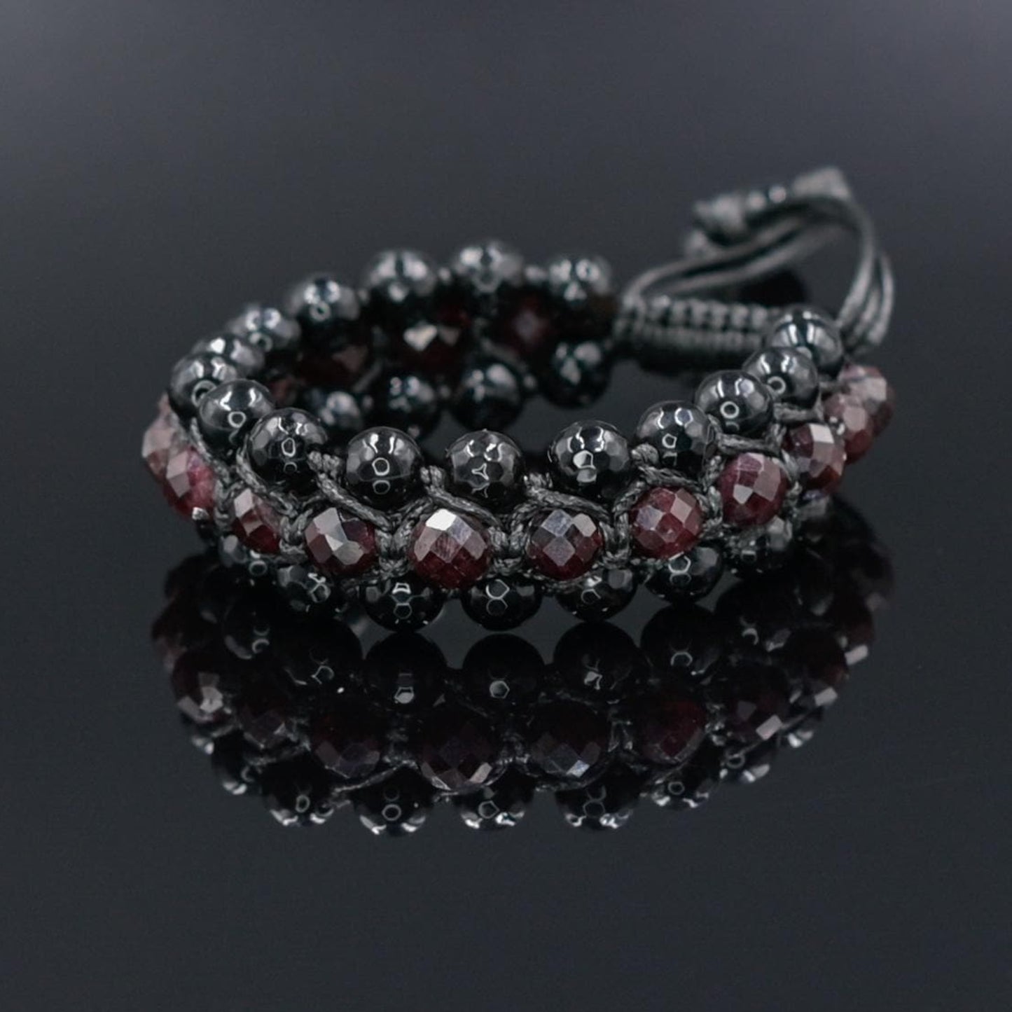 Men's Red Garnet Agate Protection Stone Bracelet, Gift for Men, Triple Row Adjustable Braided Bracelet -  Shamballa Bracelet  - Gift for Father - Yoga Bracelet  - Protection Bracelet - Birthstone Bracelet - Gemstone Bracelet Men - Chakra Bracelet - Macrame Bracelet - Healing Bracelet - Valinde
